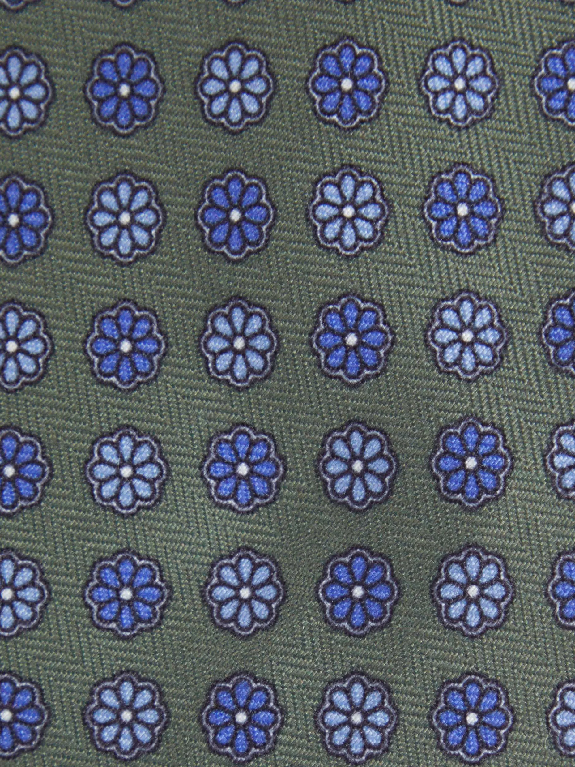Cravatta Elegante con Stampa Fantasia | Collezione Esclusiva Outlet Alvaro Moreno per Uomo