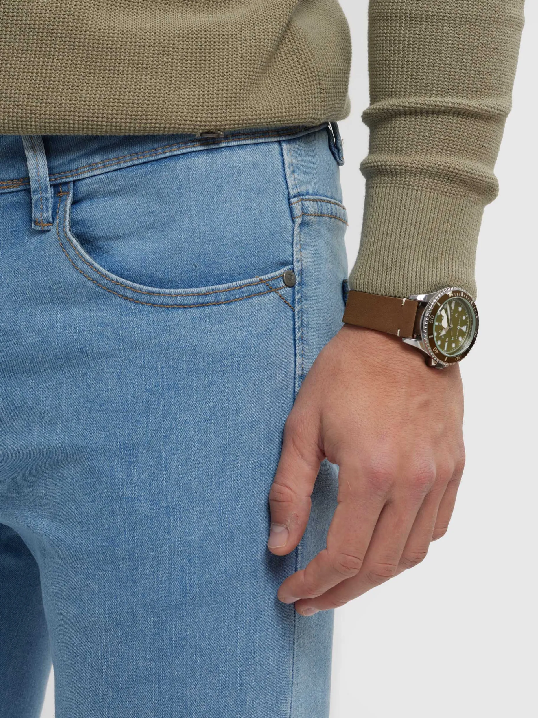 Jeans Regular Fit Alvaro Moreno - Comodi e Versatili, Prezzo Imperdibile!