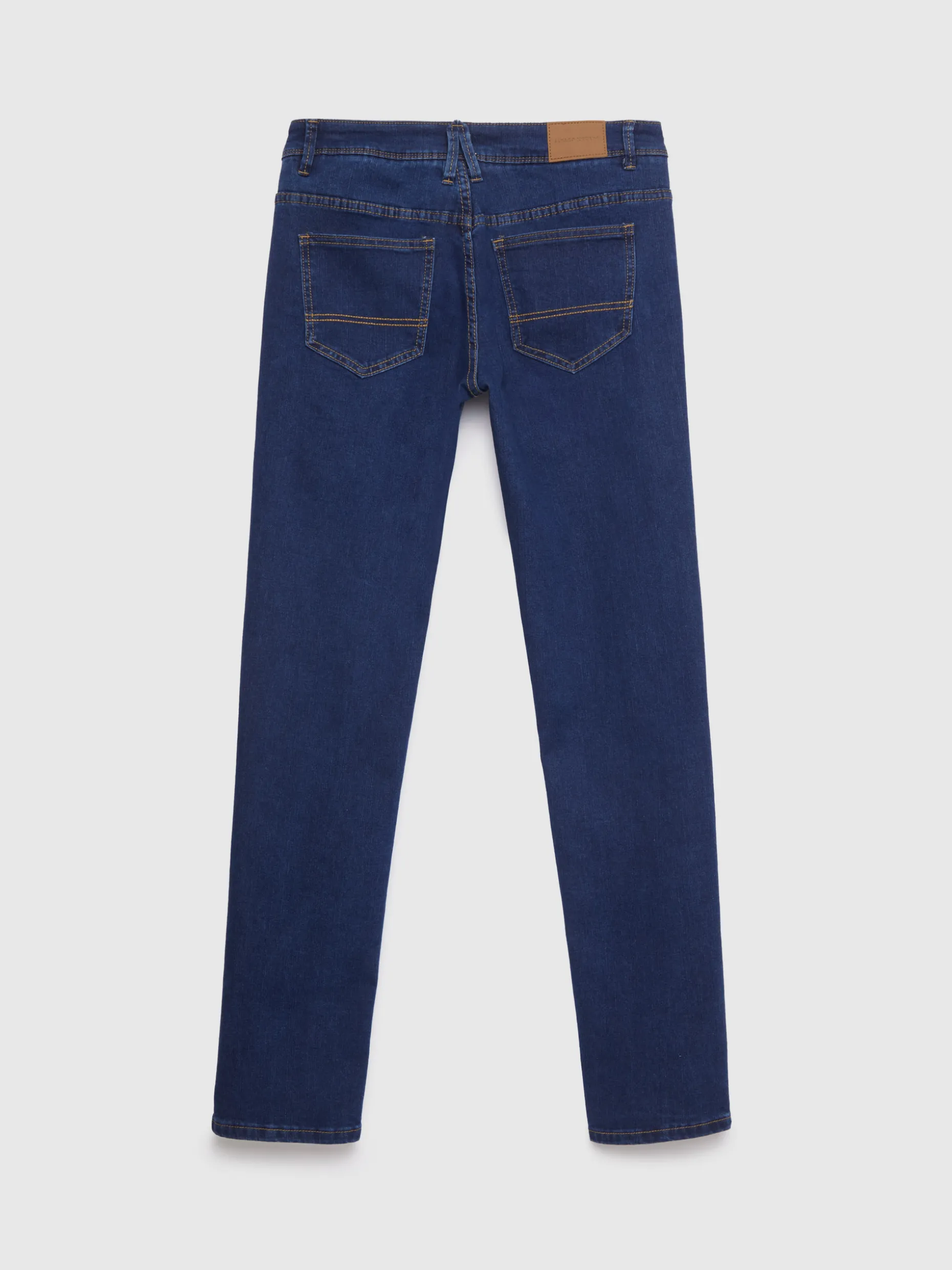 Jeans Iconici Taglio Regolare - Comfort Senza Tempo | Collezione Esclusiva Alvaro Moreno