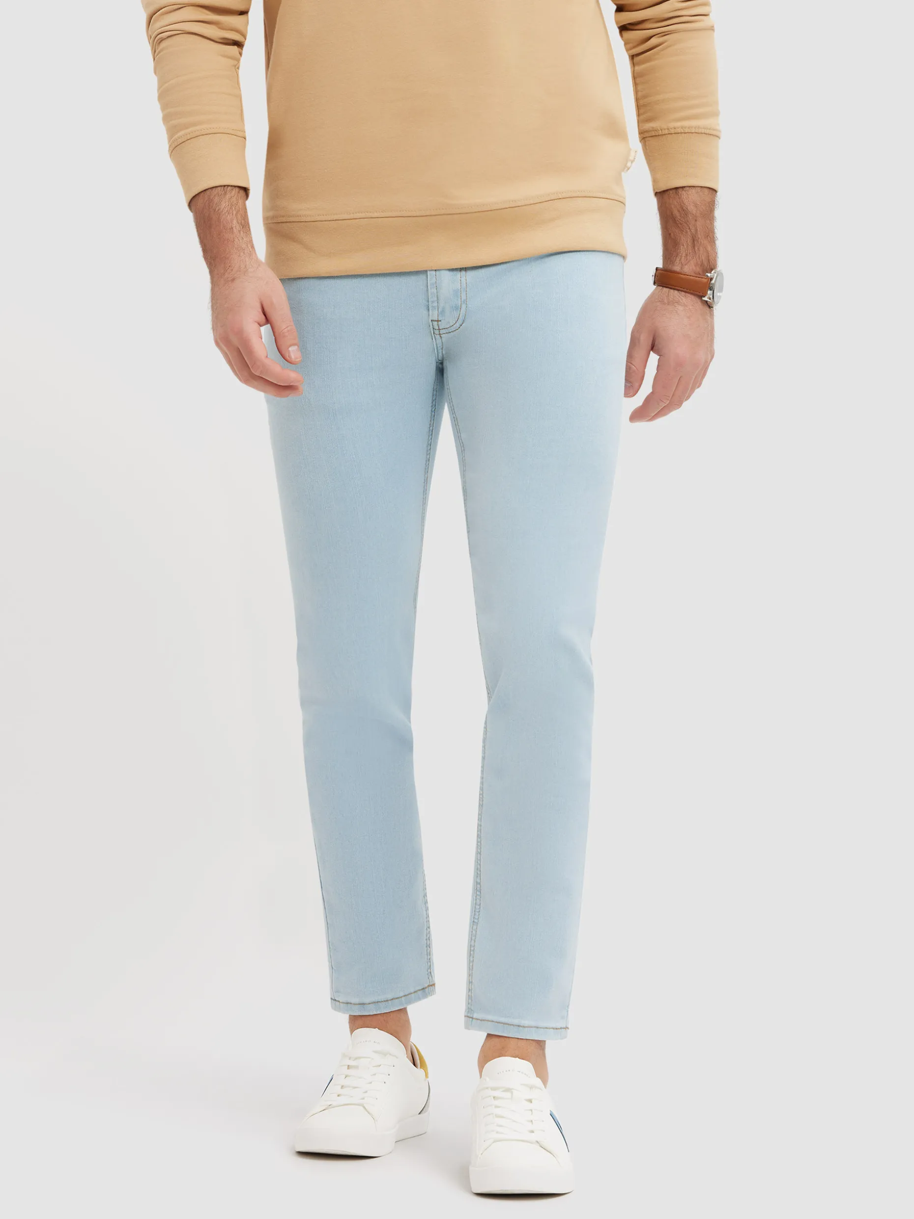 Jeans Regular Fit Alvaro Moreno - Modello Classico a Prezzo Economico, Conforto Garantito e Stile Senza Tempo.