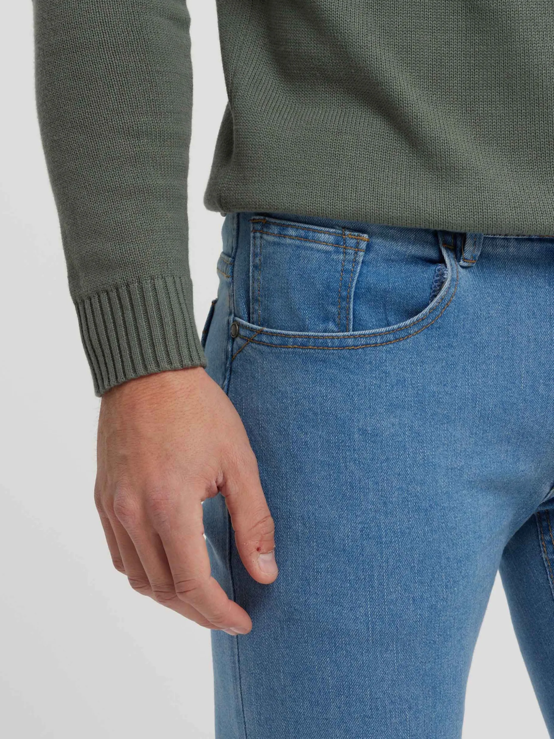 Alvaro Moreno Jeans Slim Fit Denim - Moda Comfort a Prezzi Competitivi