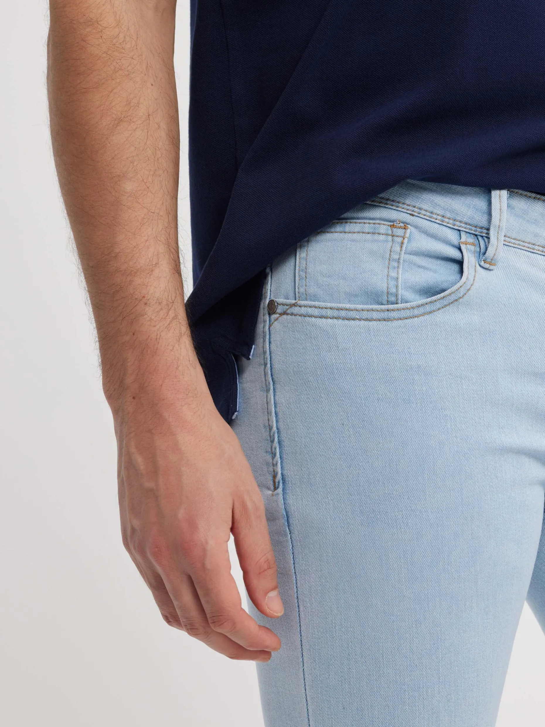 Jeans Slim Fit Denim Essenziale - Offerta Lampo di Alvaro Moreno