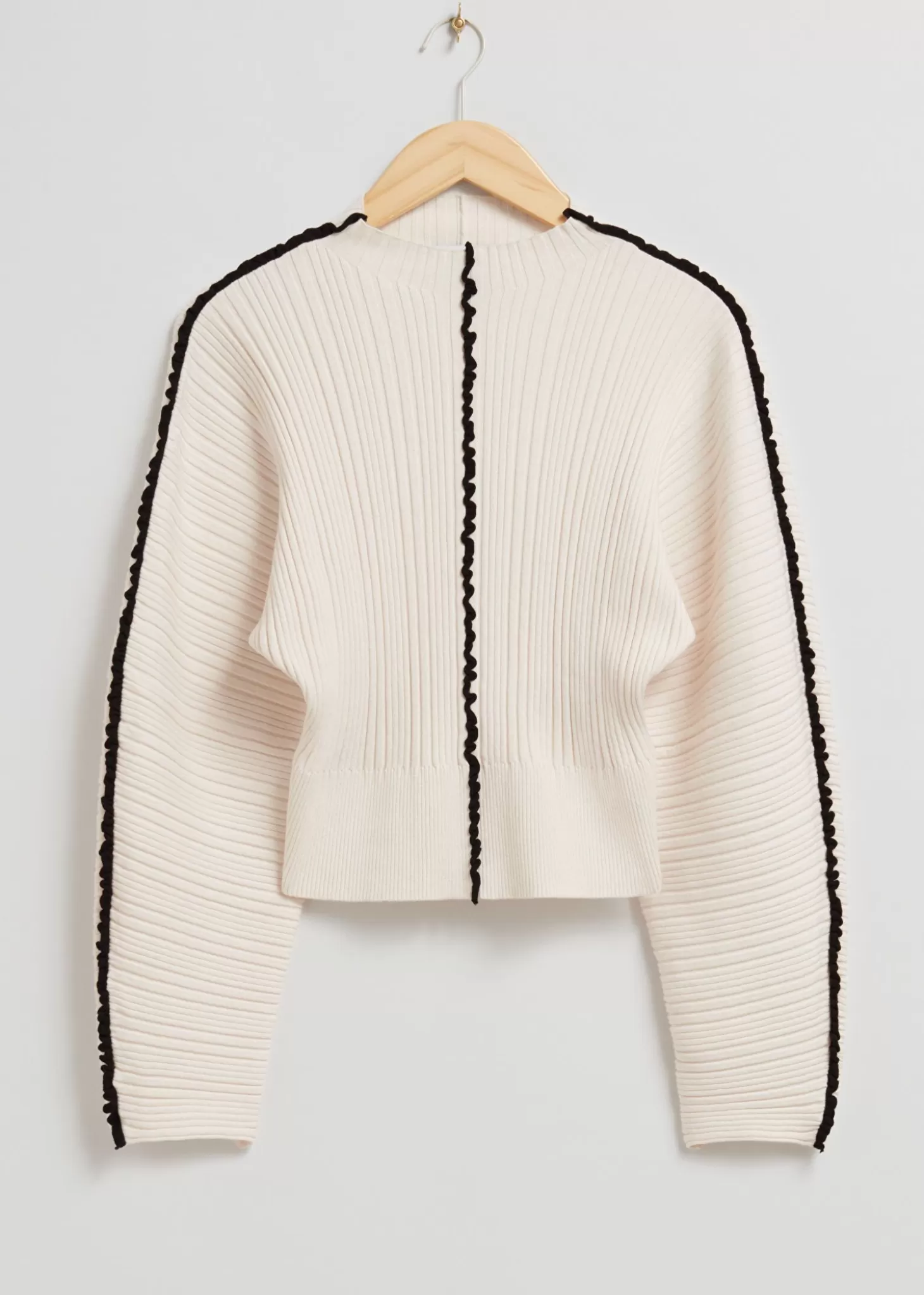 BEST&OtherStories Maglia in Cotone con Balze a Coste - Bianco Avorio, Disegno Frivolo per Uno Stile Casual Elegante