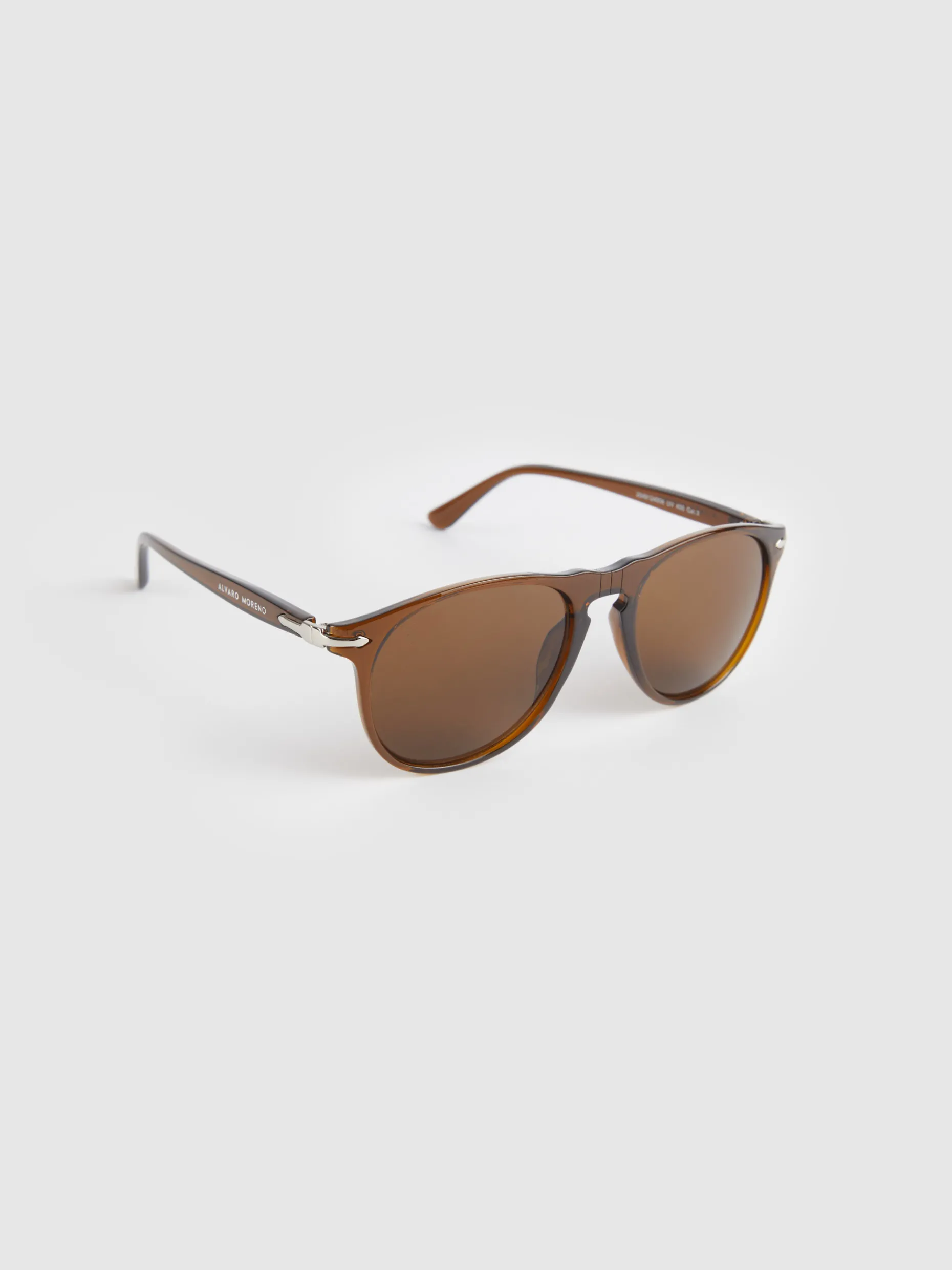 Occhiali da Sole Milano Marrone | Modello Elegante Alvaro Moreno in Offerta