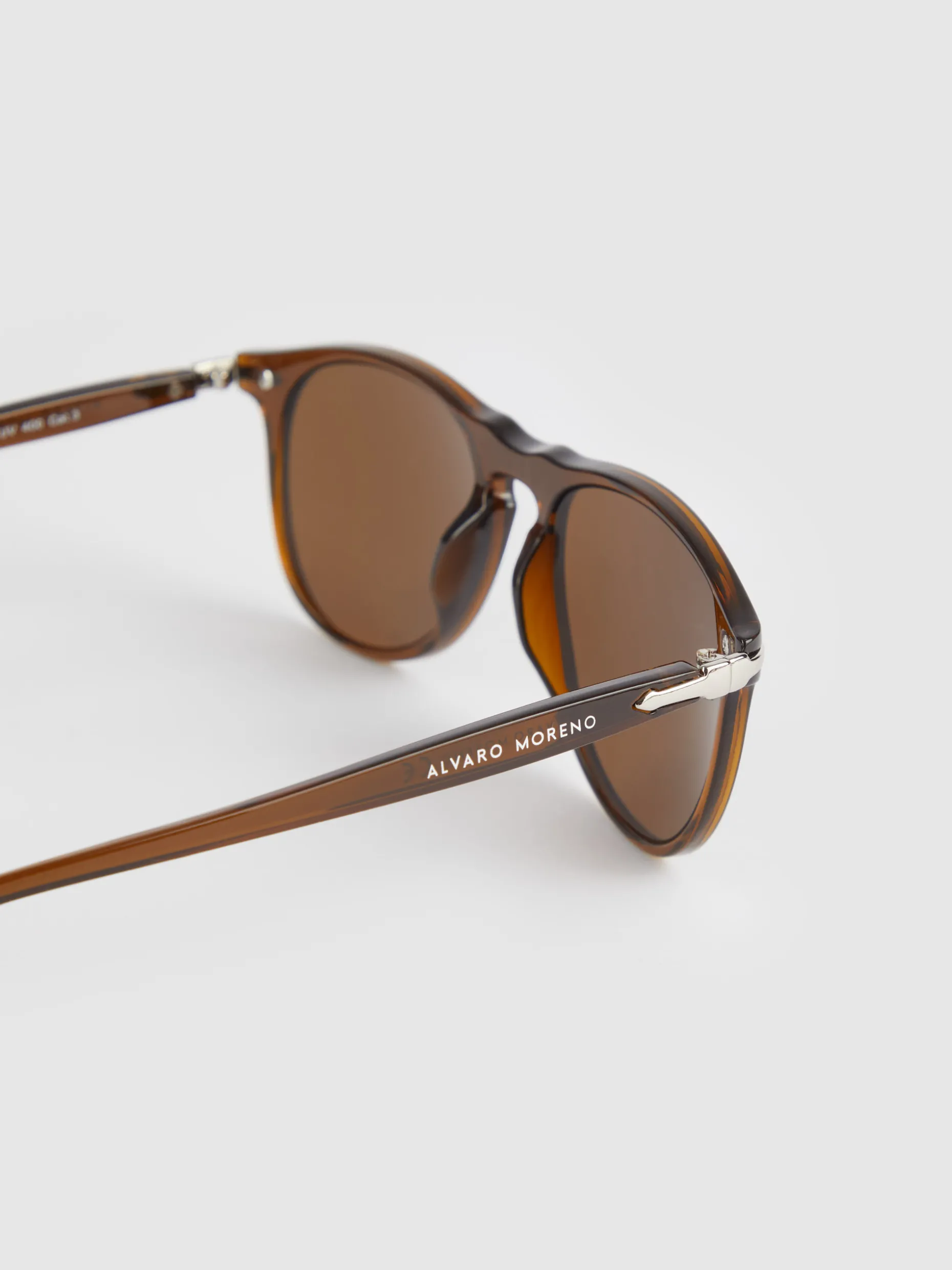 Occhiali da Sole Milano Marrone | Modello Elegante Alvaro Moreno in Offerta