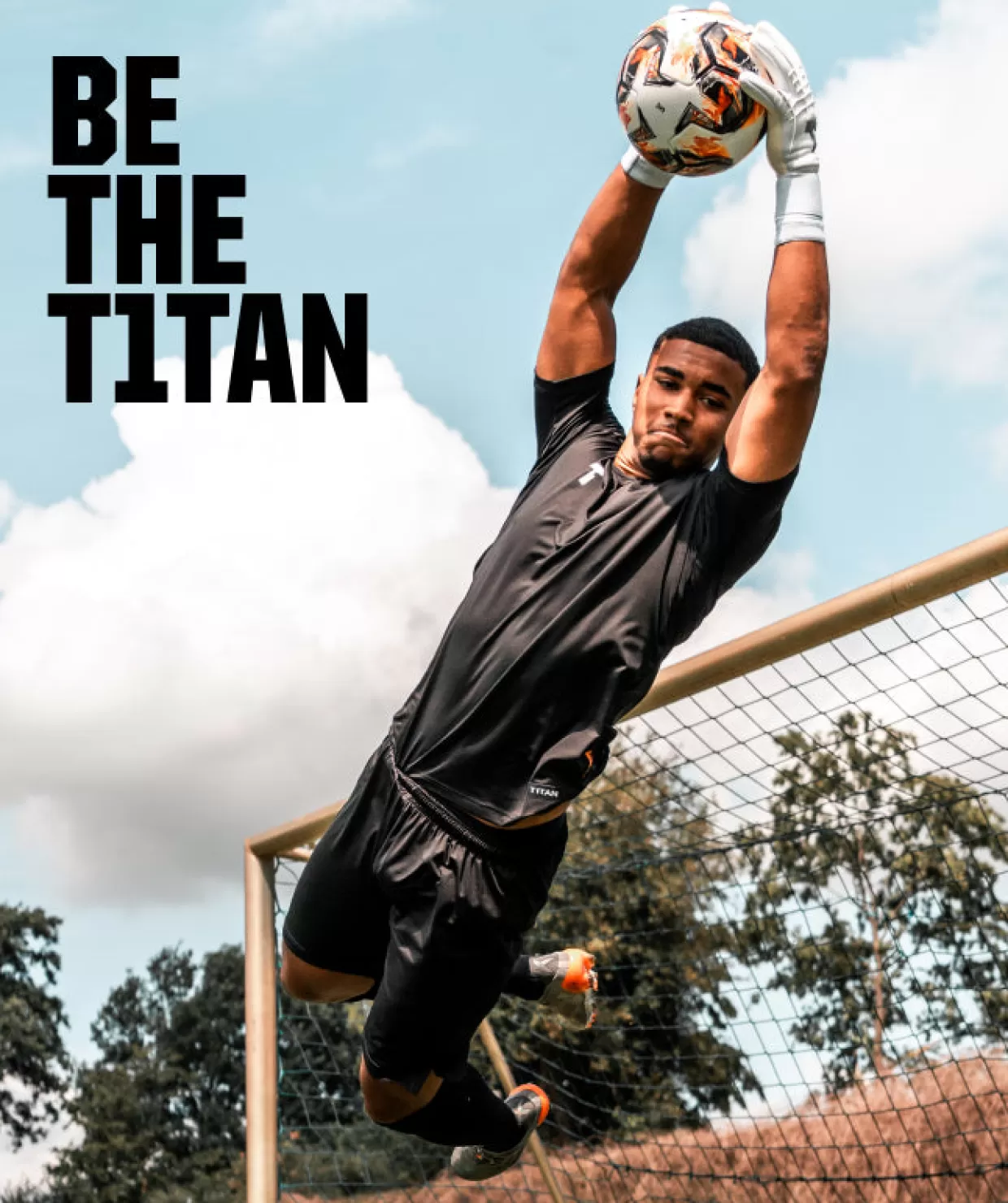 Calzini Sportivi Titan Grip Antiscivolo - Nero Opaco Con Tecnologia Massima Aderenza