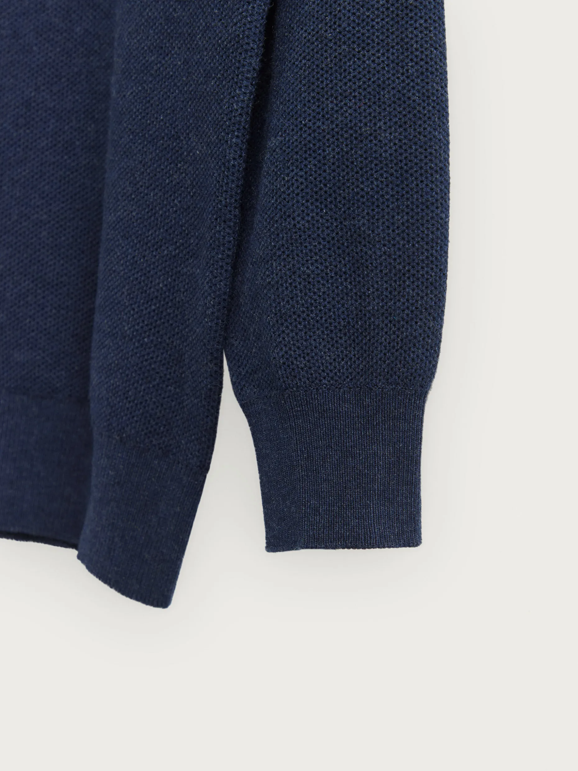 Maglia Sportiva Bolson - Design Moderno di Alvaro Moreno per lo Sport e il Tempo Libero