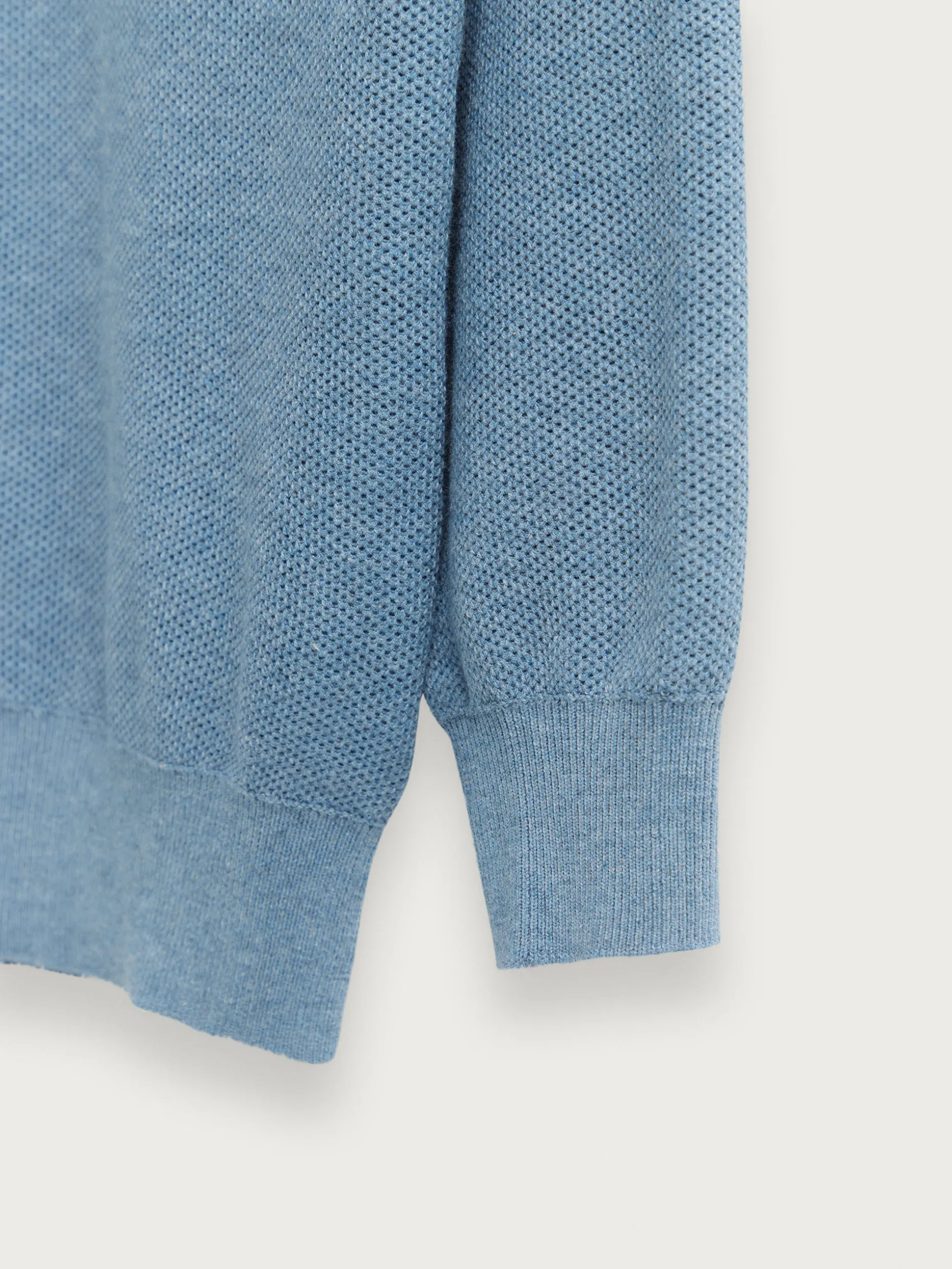 Maglia Elegante Bolson - Design Moderno con Offerta Esclusiva Autunno 2024 di Alvaro Moreno

(：，。。)