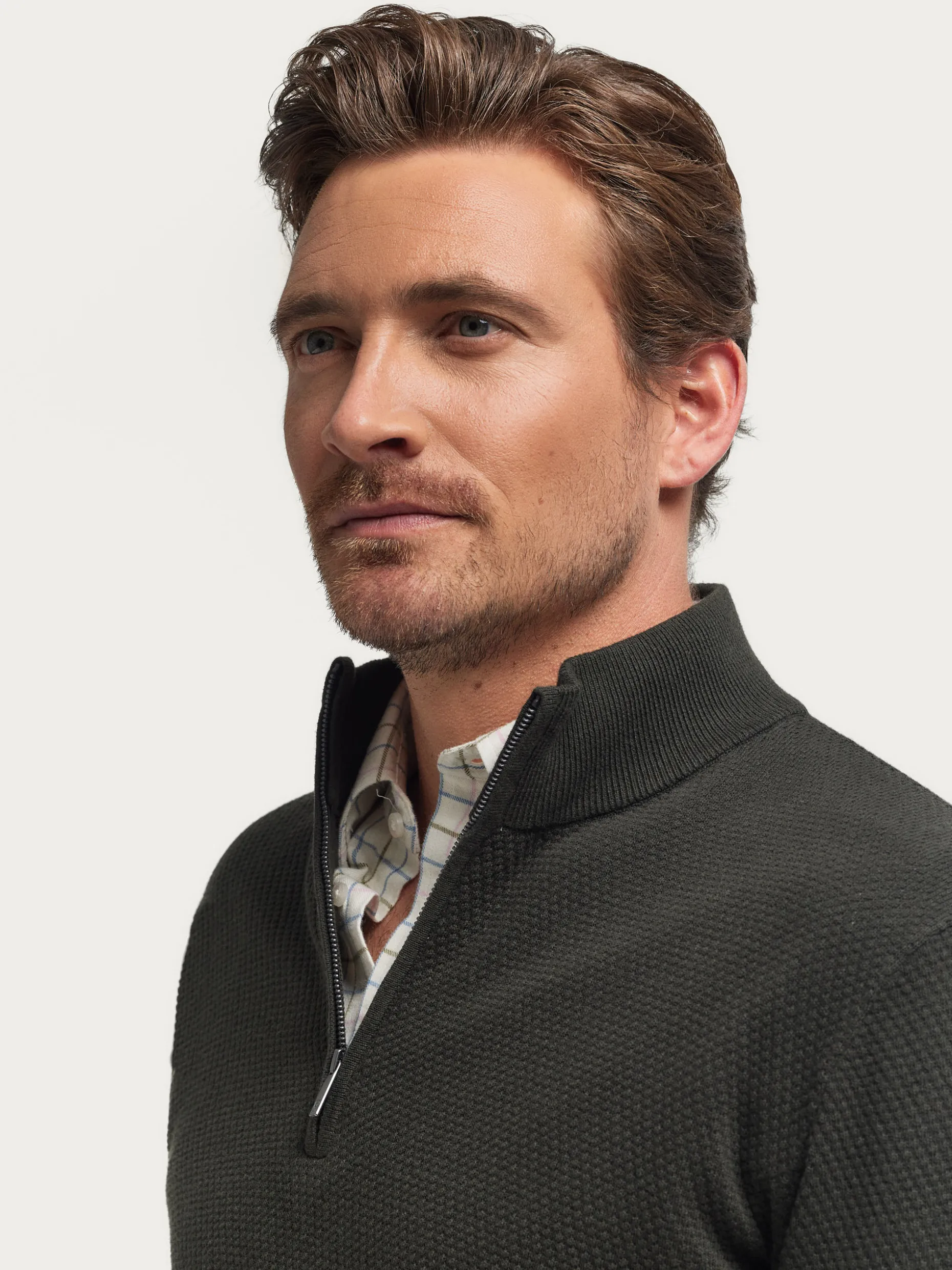 Felpa con Zip Alvaro Moreno - Prezzo Conveniente e Stile Moderno | Offerta Imperdibile!