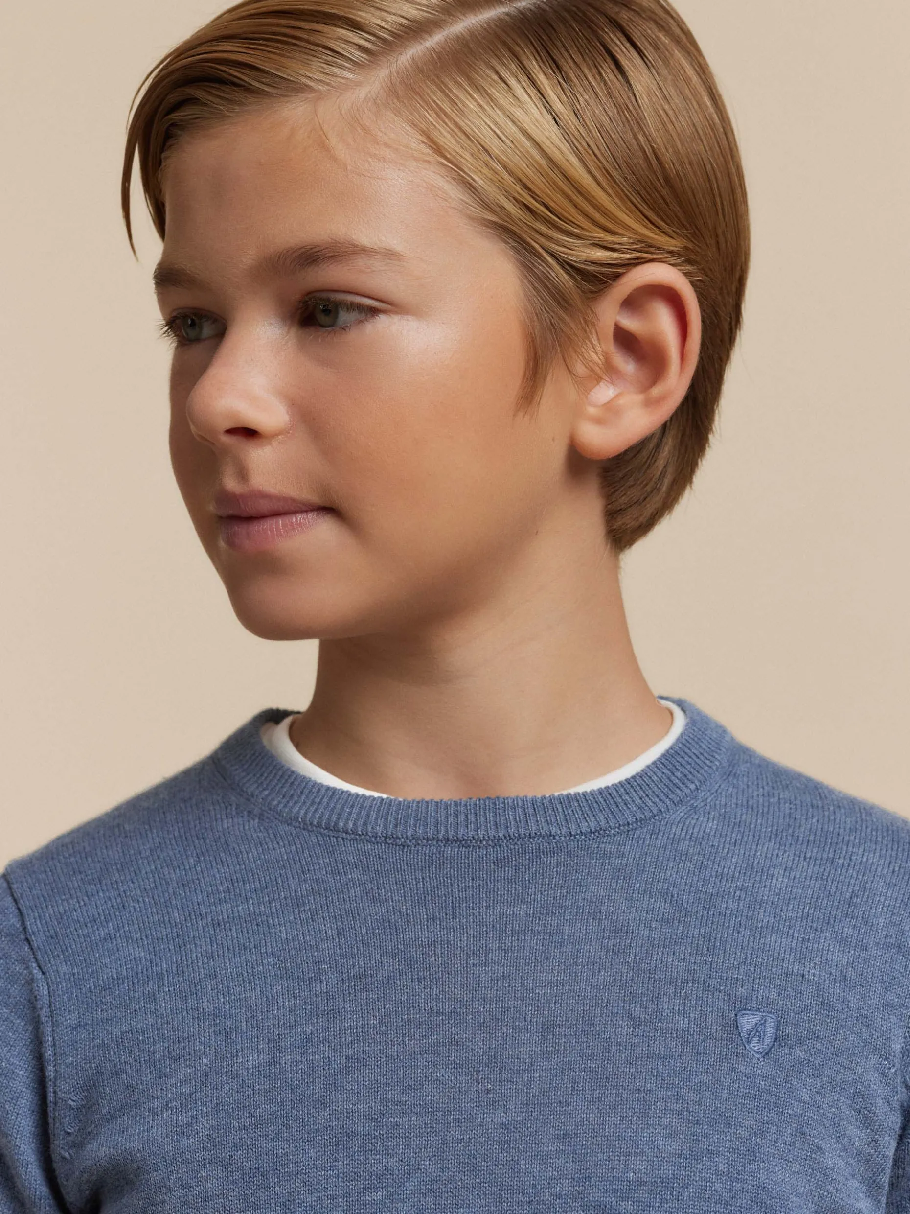 Maglietta Confortevole a Scollo Tondo per Bambini - Design Classico in Tessuto Jersey, Promo Esclusiva Alvaro Moreno