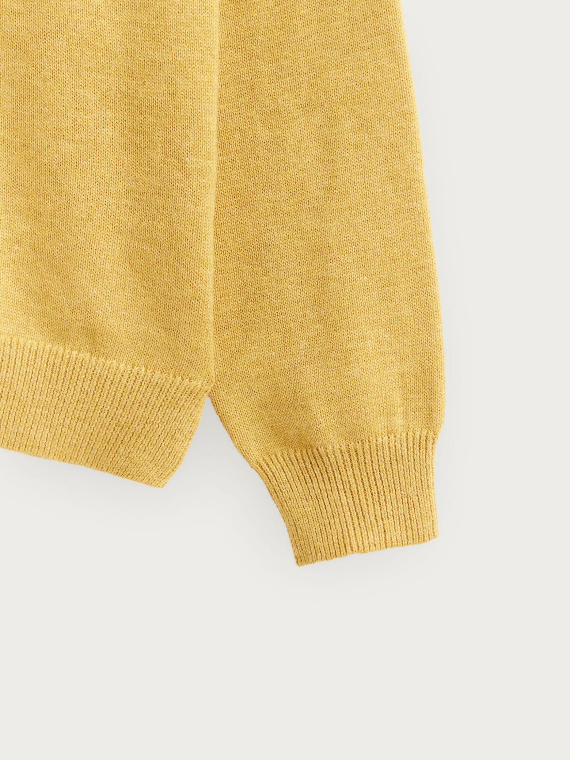 Maglia Sportiva Comoda a Collo Tondo per Bambini - Morbida per Tutto il Giorno | Collezione Junior di Alvaro Moreno 

：
1. ，