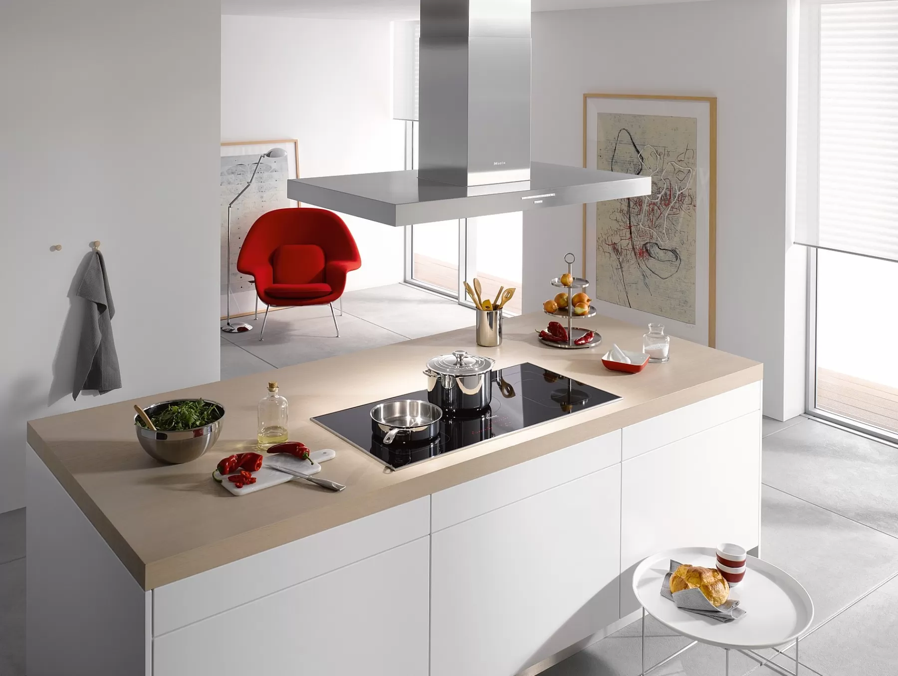 Piani cottura professionali Miele KM6377 - Soluzioni eleganti per cucine moderne ad alte prestazioni