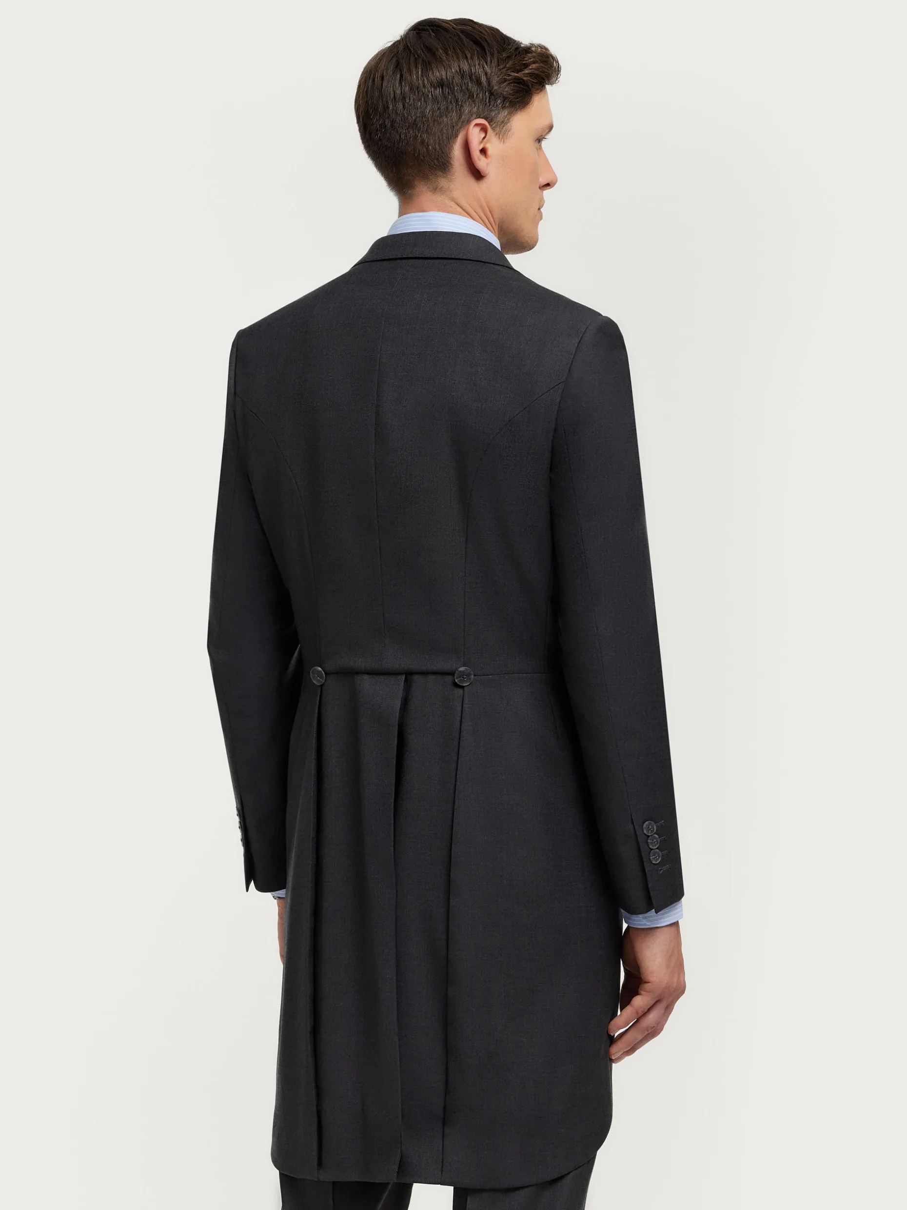 Levita Chaque Abito da Sposa Elegante - Collezione Esclusiva Boutique Alvaro Moreno