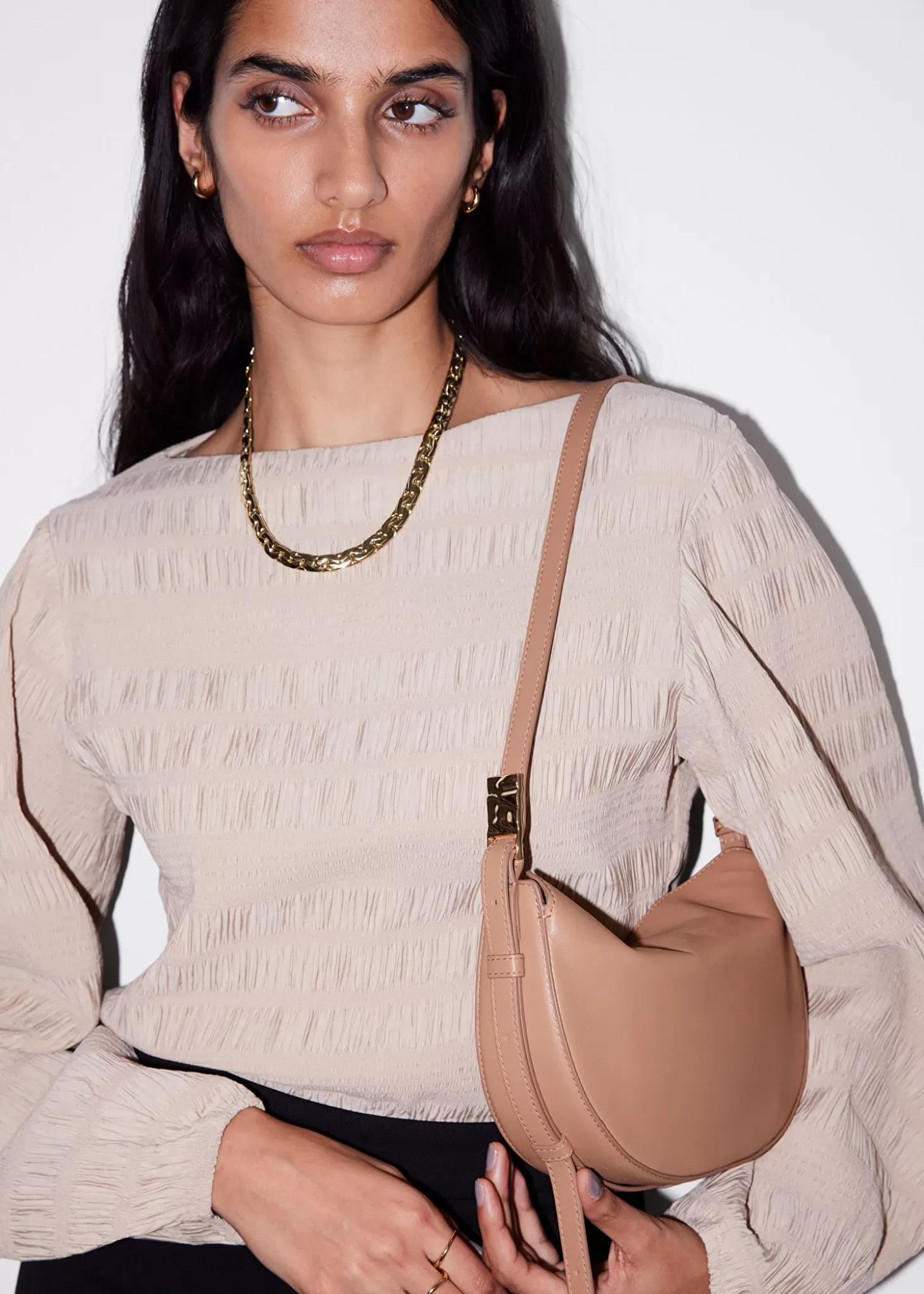 Borsa a Tracolla Elegante in Pelle Beige con Design Minimalista - Moda Contemporanea da & Other Stories