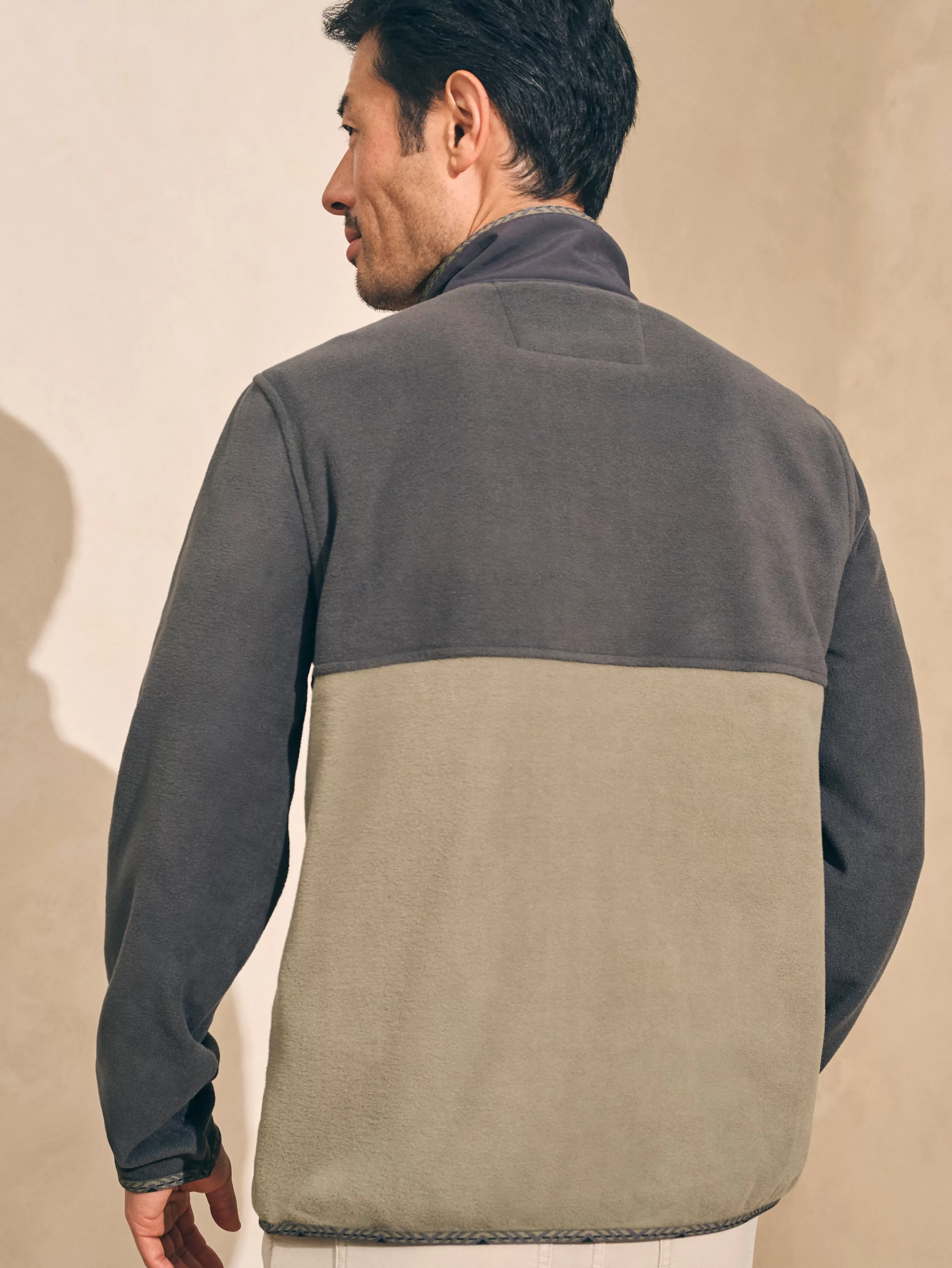 Maglia con Cappuccio in Pile Leggero - Offerta Imperdibile del Brand Faherty