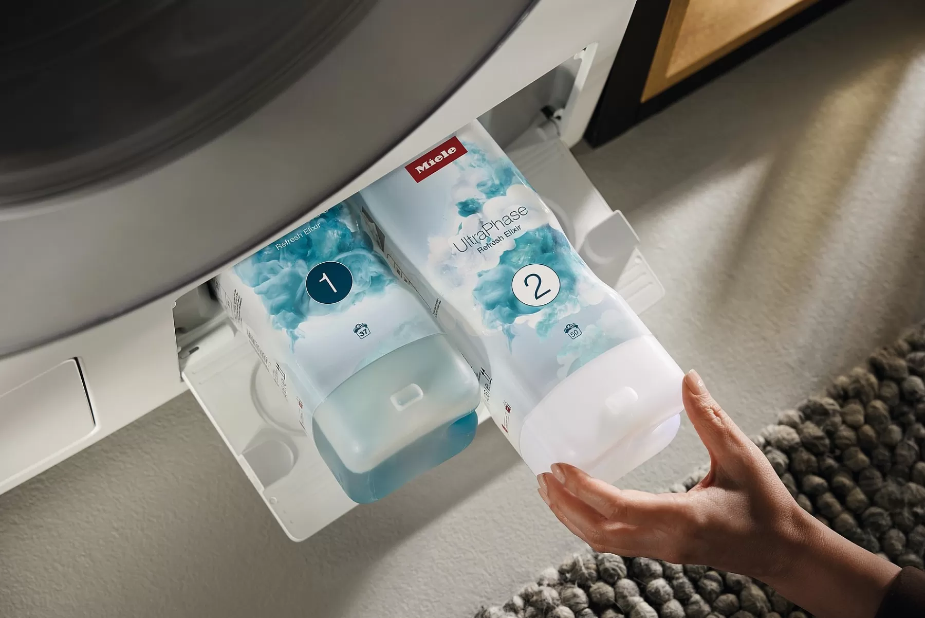 Miele Detersivo Liquido Ultraphase Fase 1 - Essenza Fresca Rigenerante con Protezione Intensa per il Bucato 

（：，
