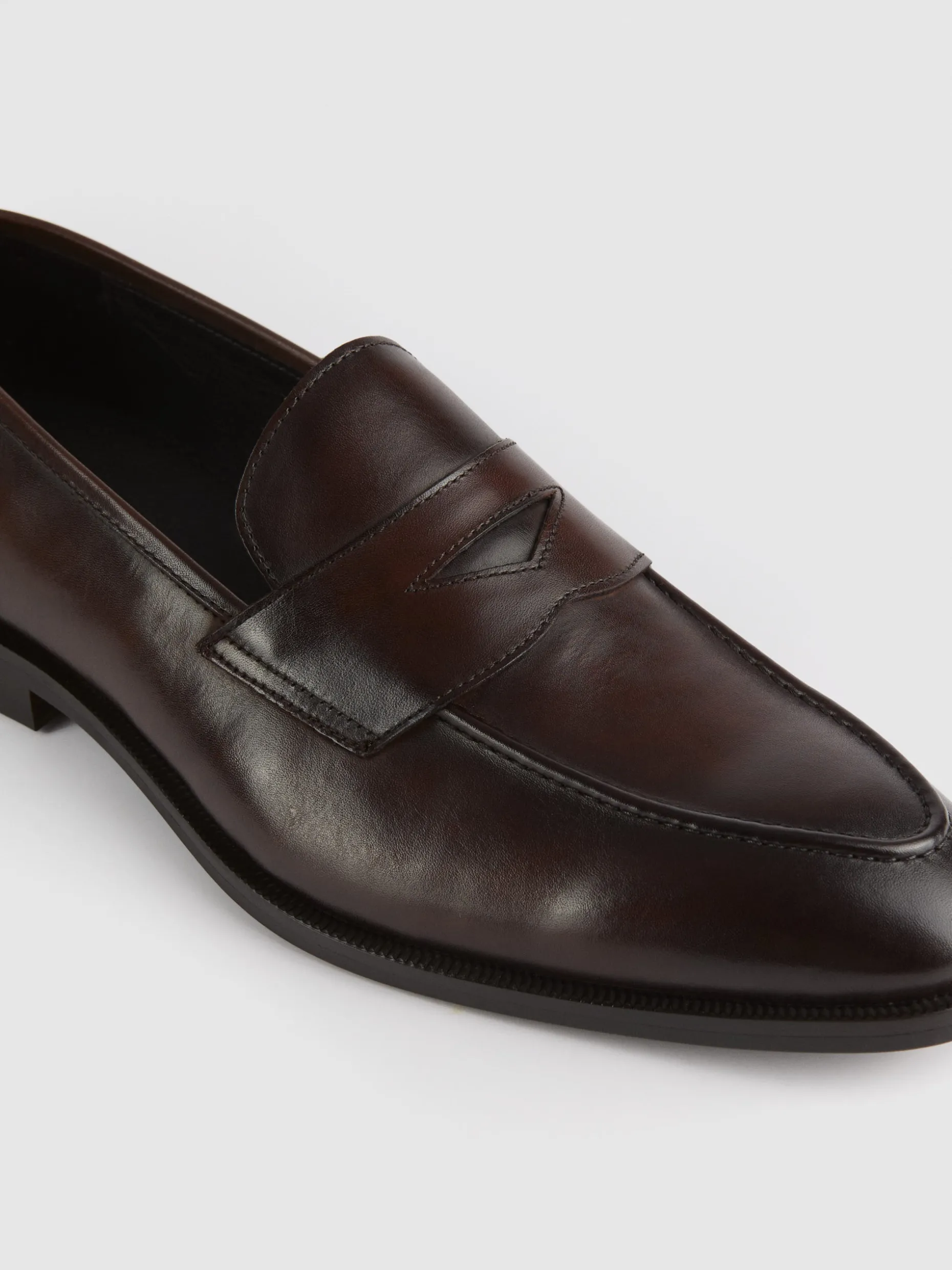 Mocassini Eleganti in Pelle Morbida - Tonalità Cioccolato | Collezione Premium Alvaro Moreno