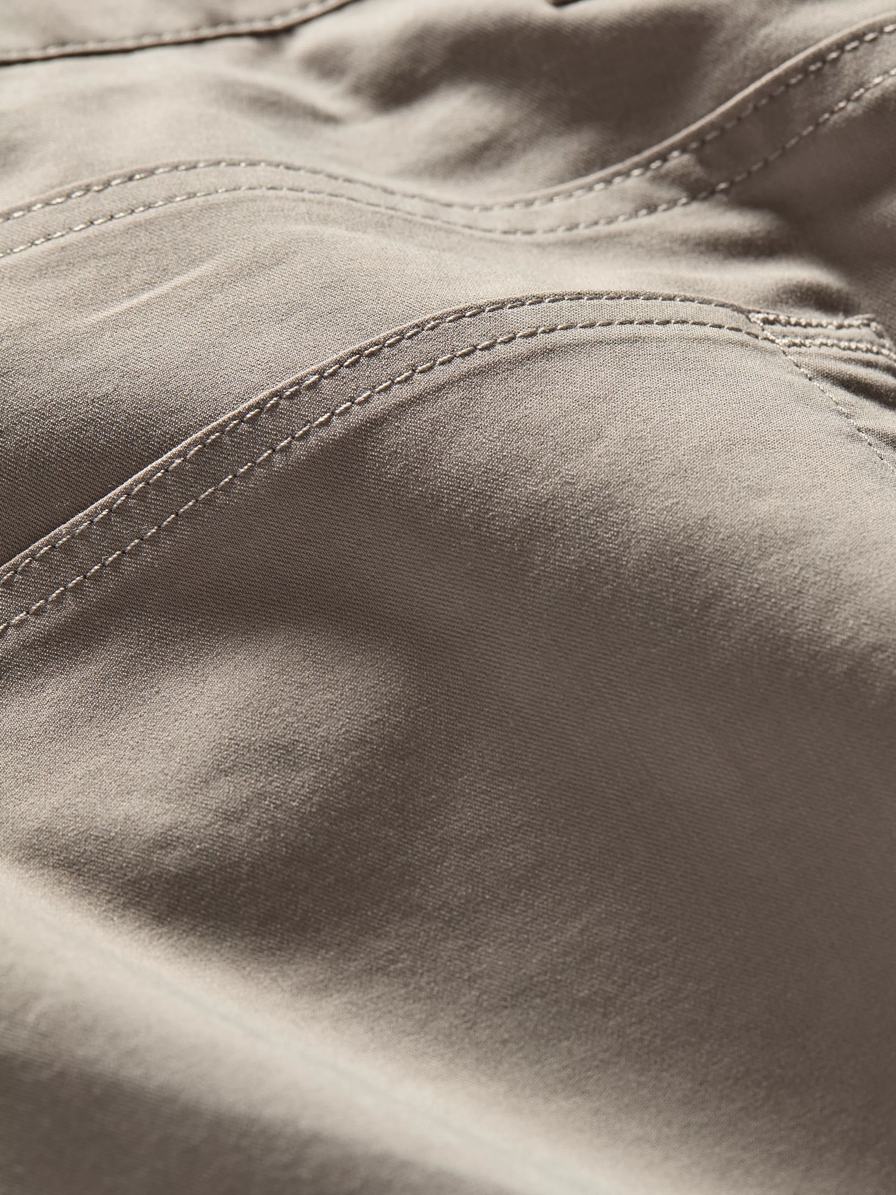 Pantaloni Uomo 5 Tasche Movement™ | Design Funzionale e Confortevole - Collezione Esclusiva Faherty