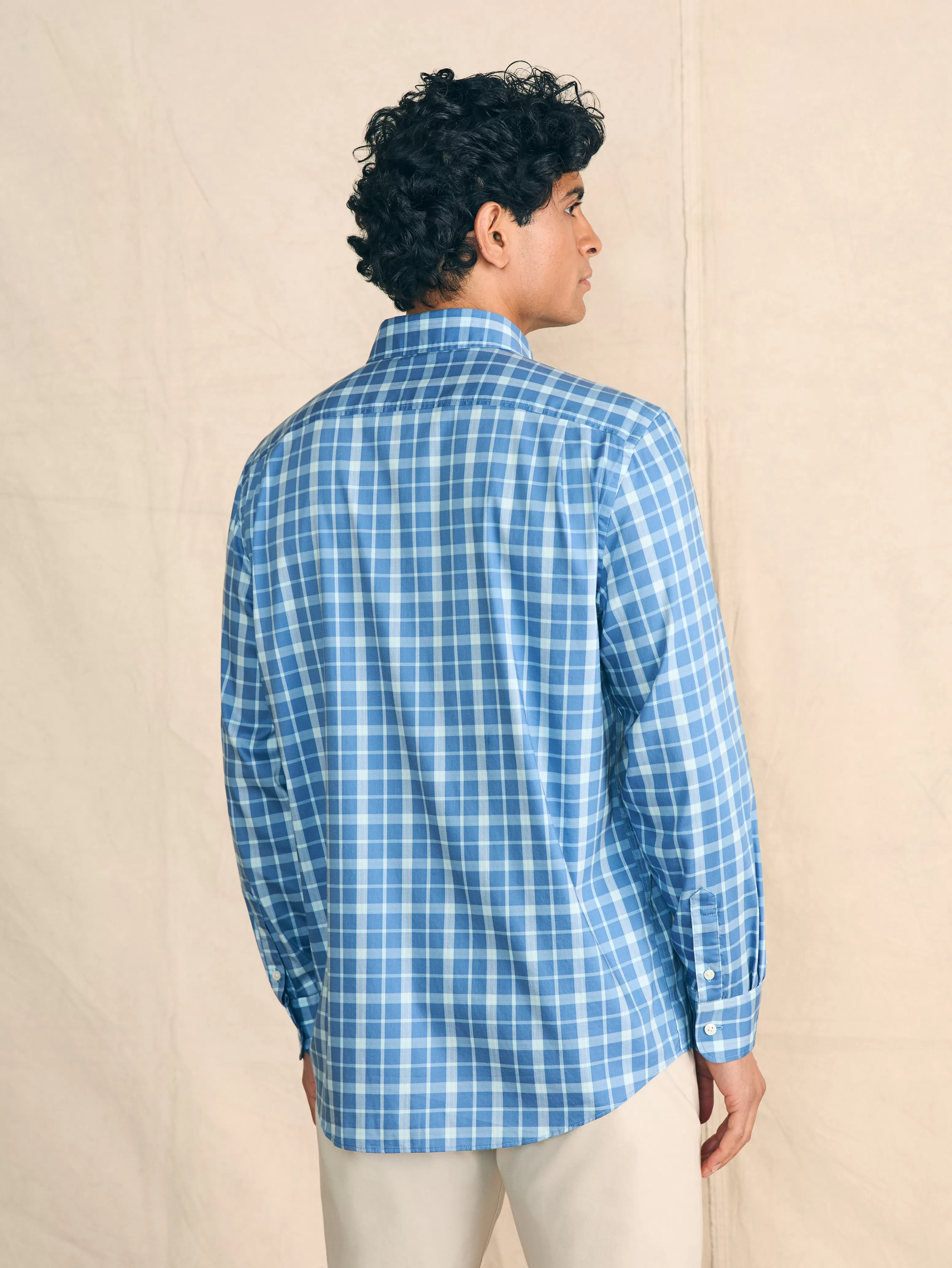 Maglia Sportiva Leggera Faherty™ - Design Attivo per Estate 2024 con Tessuto Traspirante e Comfort Ottimale