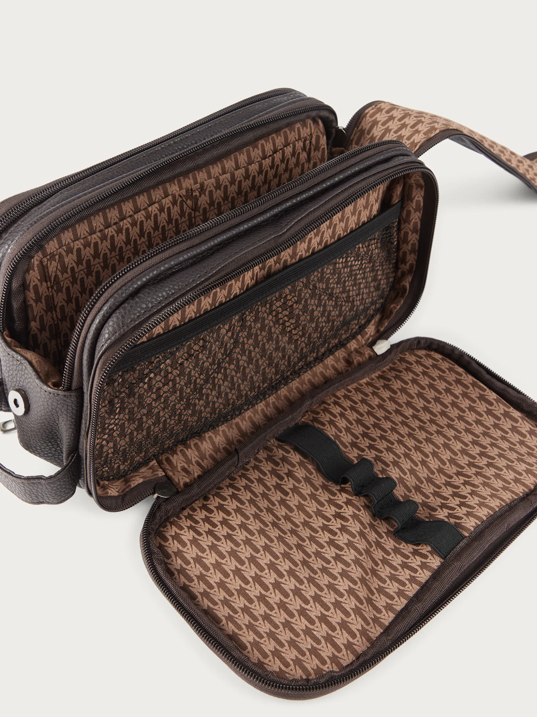 Alvaro Moreno – Necessaire Elegante Modello Rocco in Pelle Marrone, Offerta Speciale