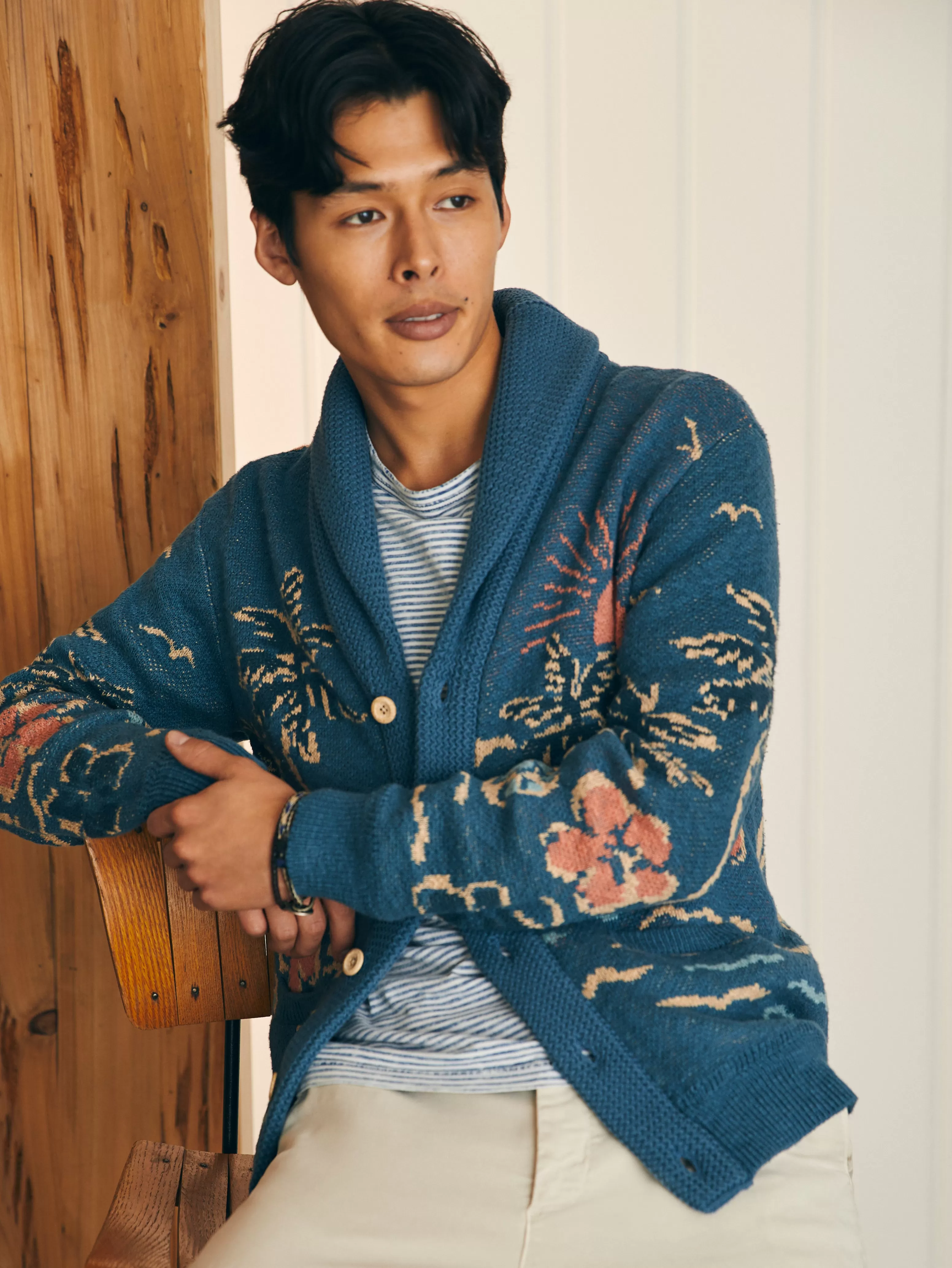 Cardigan con Motivo Onde Marine - Sconti Imperdibili su Lana Merino | Ultimi Pezzi Faherty

(：