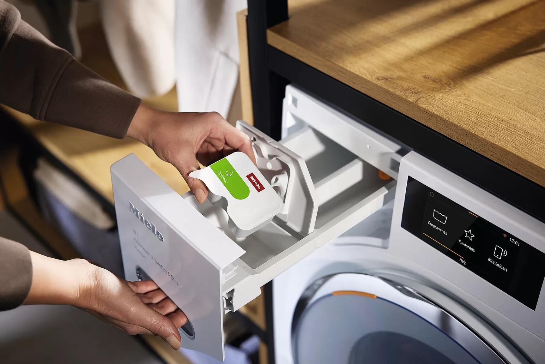 Miele Detergente in Capsule Delicato - Massima Protezione e Risultati Ottimali Per Biancheria da Esterno