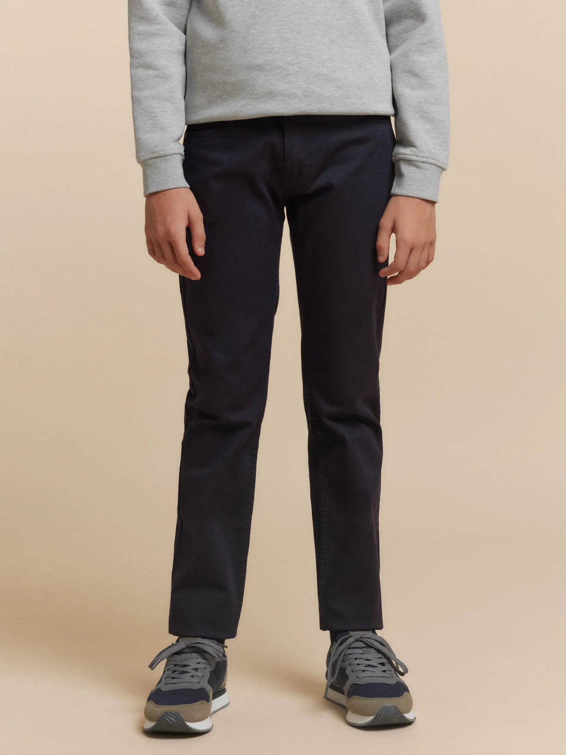 Pantaloni Jeans Comodi per Bambini con 5 Tasche Funzionali - Outlet Alvaro Moreno