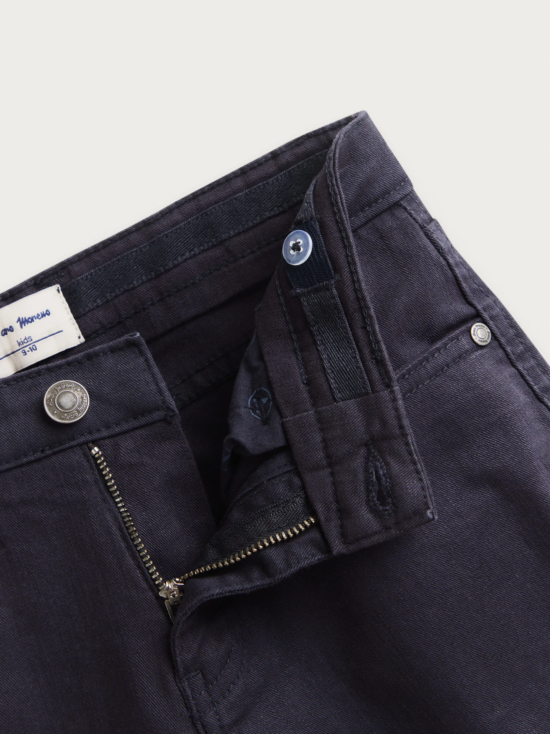 Pantaloni Jeans Comodi per Bambini con 5 Tasche Funzionali - Outlet Alvaro Moreno