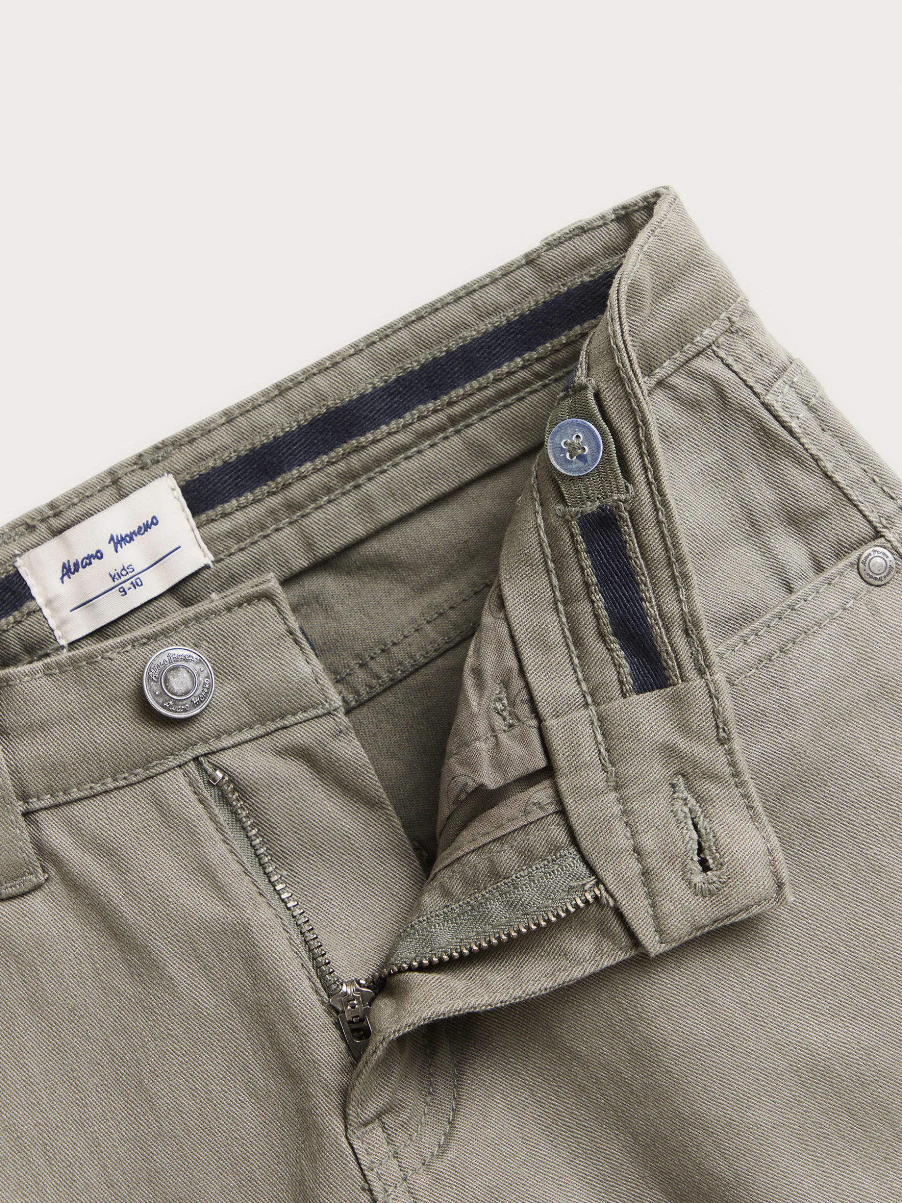Pantaloni Comodi per Bambini con 5 Tasche - Design Pratico e Resistente | Collezione Di Alvaro Moreno
