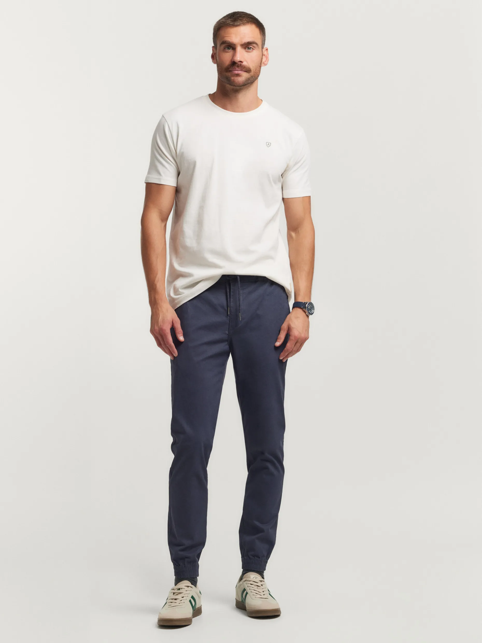 Pantaloni Uomo ANDER - Comodi e Stilosi con Design Moderno | Sconto Esclusivo di Alvaro Moreno