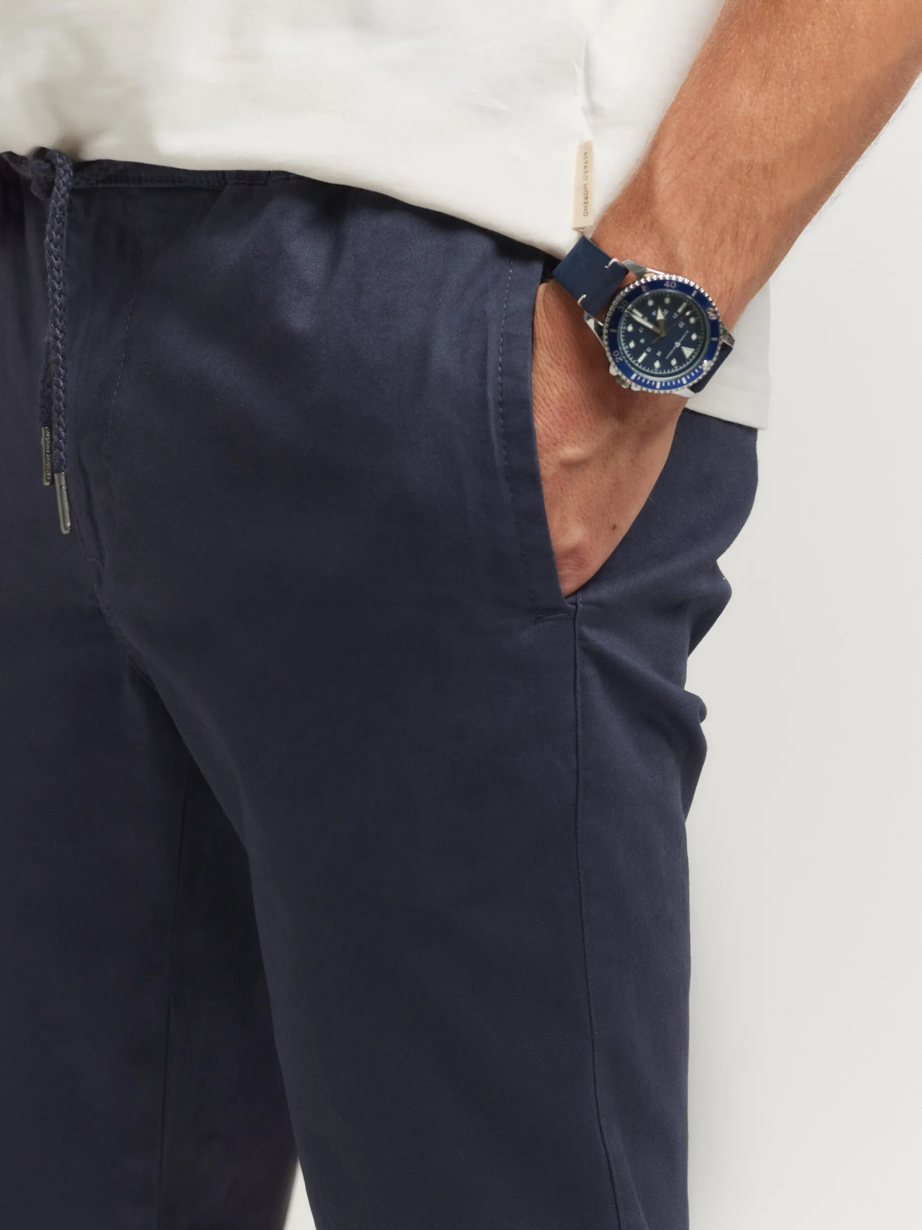Pantaloni Uomo ANDER - Comodi e Stilosi con Design Moderno | Sconto Esclusivo di Alvaro Moreno