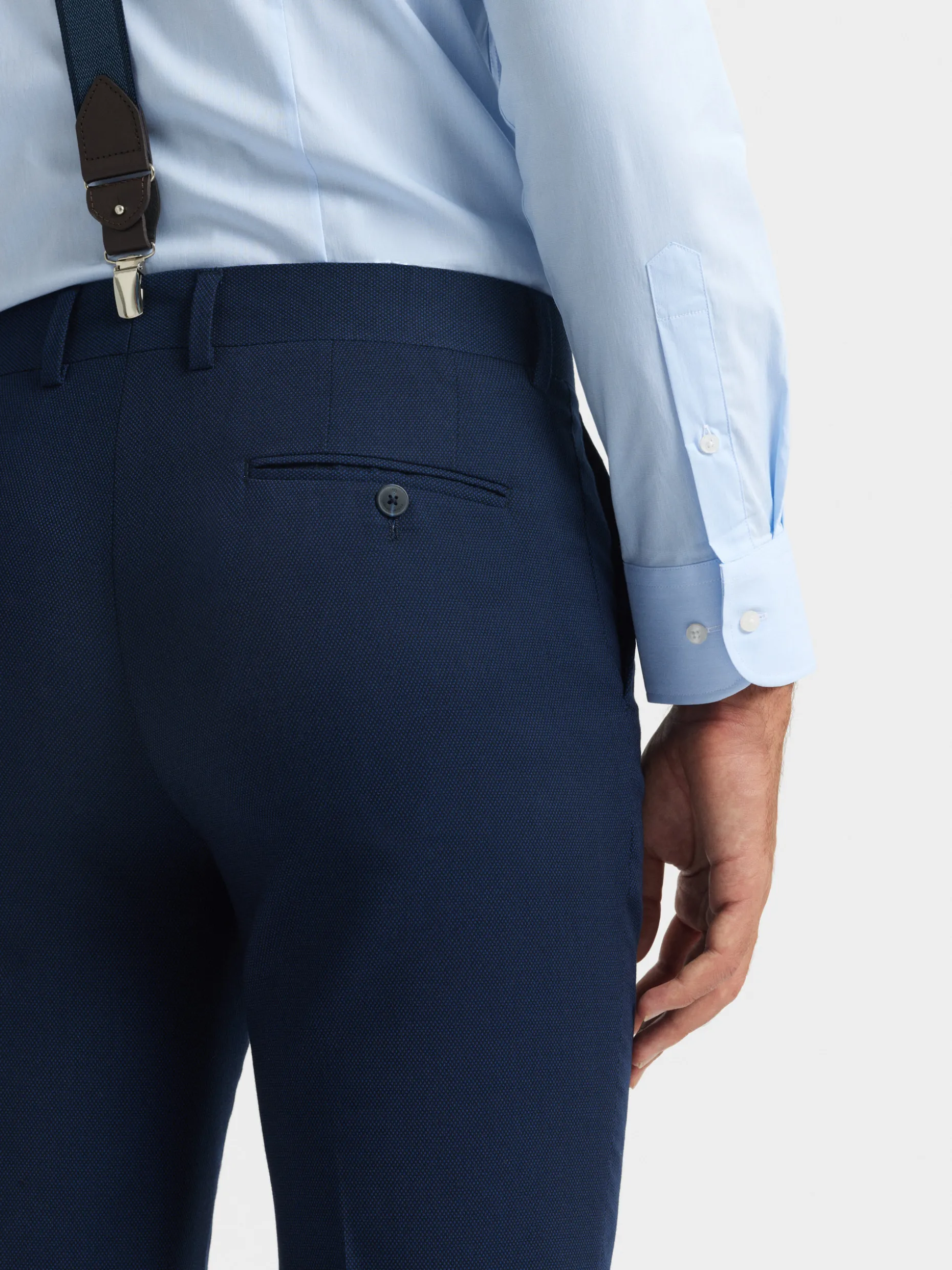 Pantalone Casual Alvaro Moreno in Tessuto Birdseye - Design Moderno e Comfort Ottimale per Tutto il Giorno