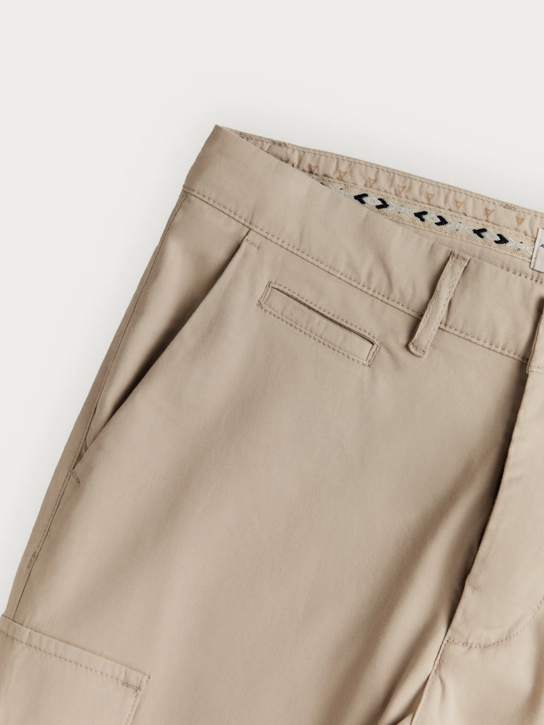 Pantaloni Uomo Buffalo in Tessuto Premium - Offerta Speciale Alvaro Moreno Edizione Limitata