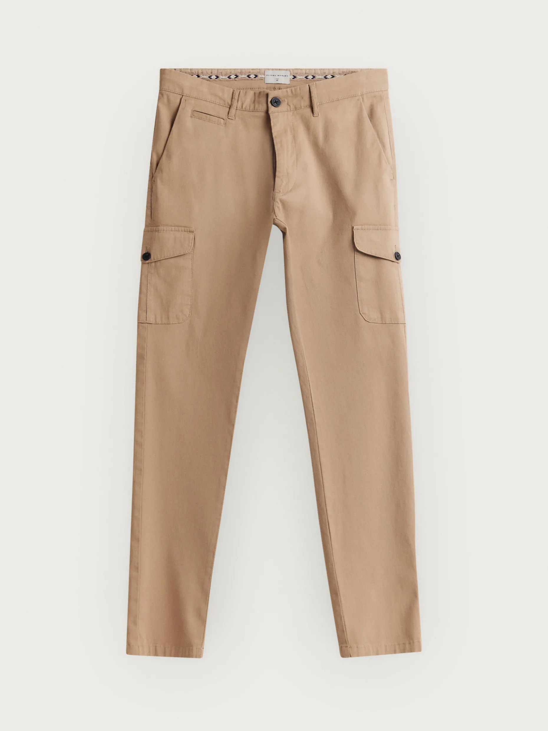 Pantaloni Buffalo Uomo - Design Moderno e Confortevole | Collezione Esclusiva Alvaro Moreno