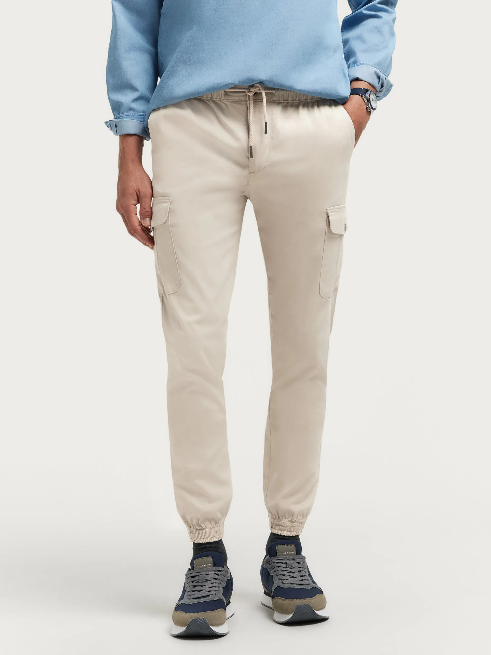Pantaloni Uomo Bufford - Design Esclusivo Alvaro Moreno, Conforto Moderno per Stagione Calda, Tessuto Premium Collezione Primavera/Estivo 2024, Taglio Slim Fit Elegante