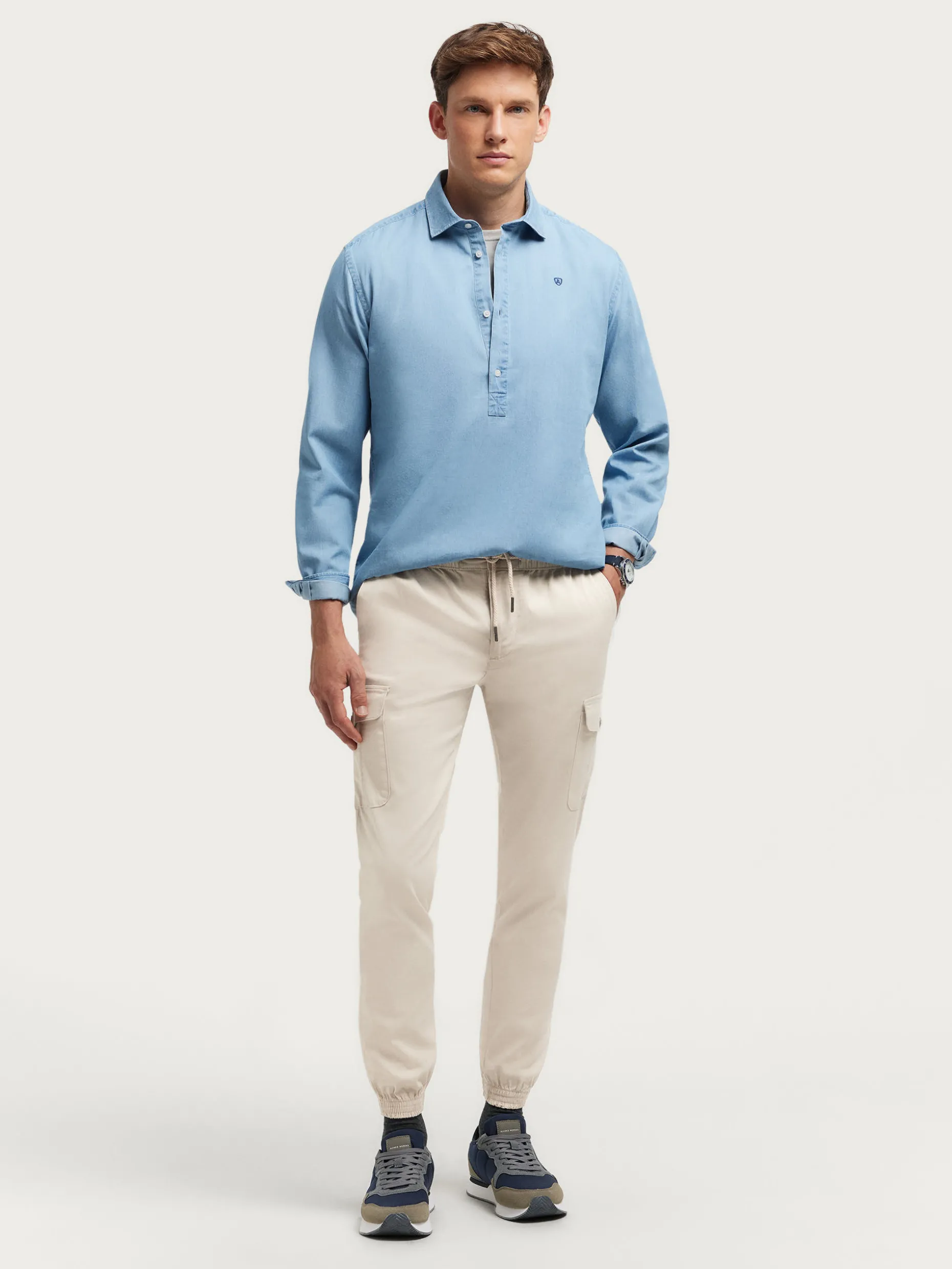 Pantaloni Uomo Bufford - Design Esclusivo Alvaro Moreno, Conforto Moderno per Stagione Calda, Tessuto Premium Collezione Primavera/Estivo 2024, Taglio Slim Fit Elegante