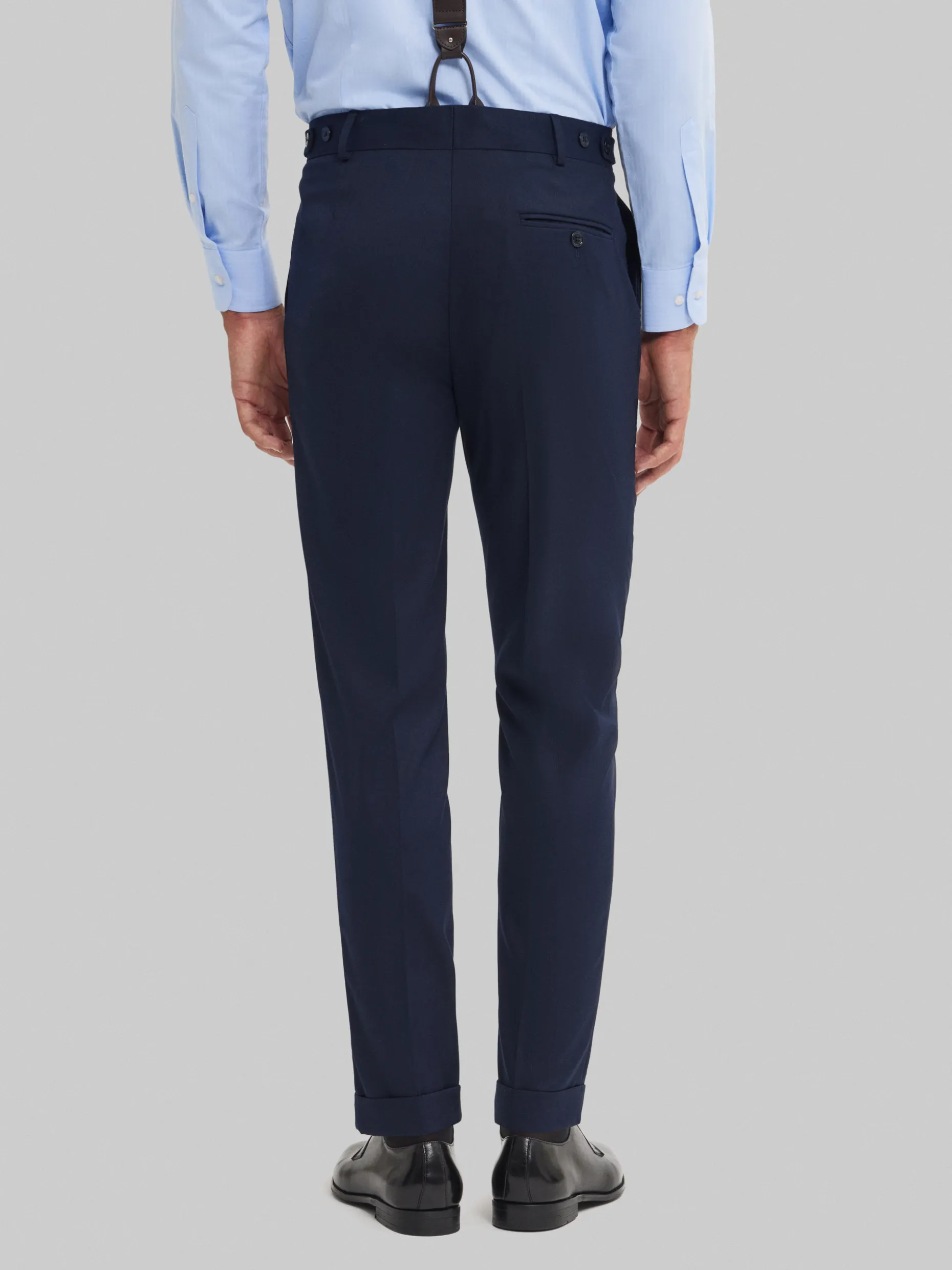 Pantaloni Capo Micro Alvaro Moreno in Offerta Lampo - Moda Comoda con Sconti Esclusivi a Tempo Limitato!