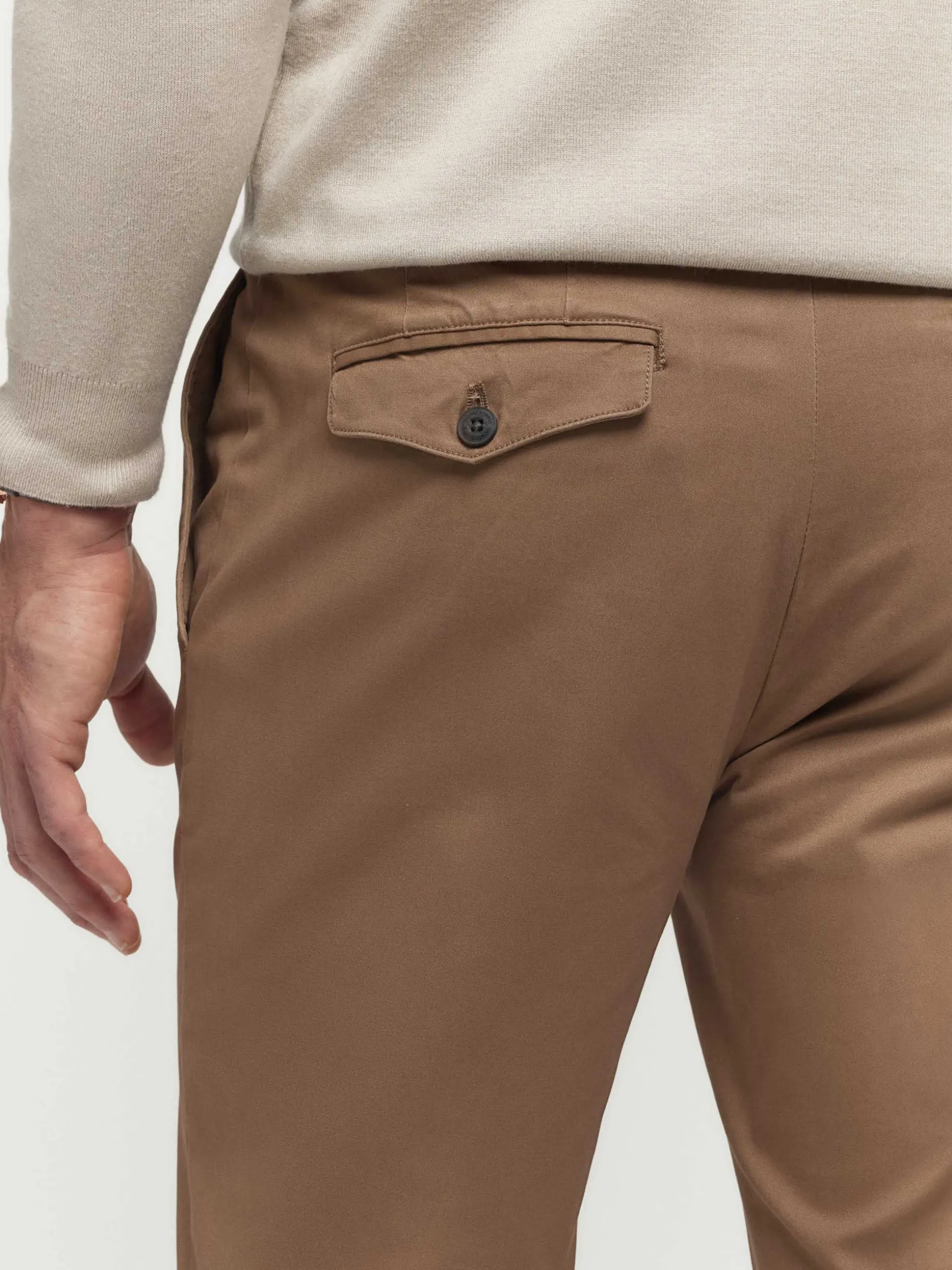 Pantaloni Classici Carota - Confortevoli in Offerta by Alvaro Moreno