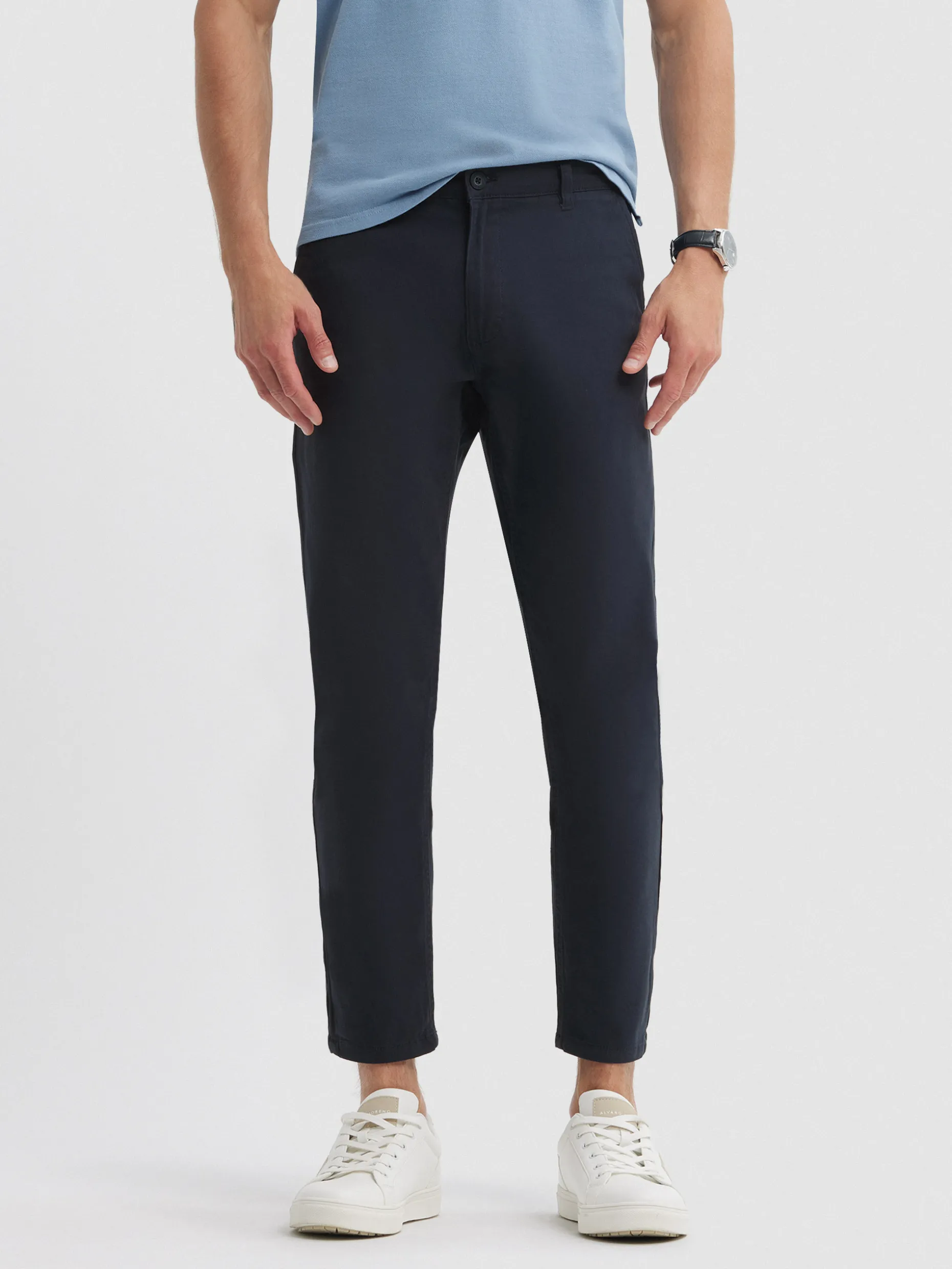 Pantaloni Chino Uomo Confortevoli, Tessuto Morbido e Resistente - Modelli Casual Eleganti per Primavera/Estate 2024 | Collezione Alvaro Moreno con Sconti Esclusivi