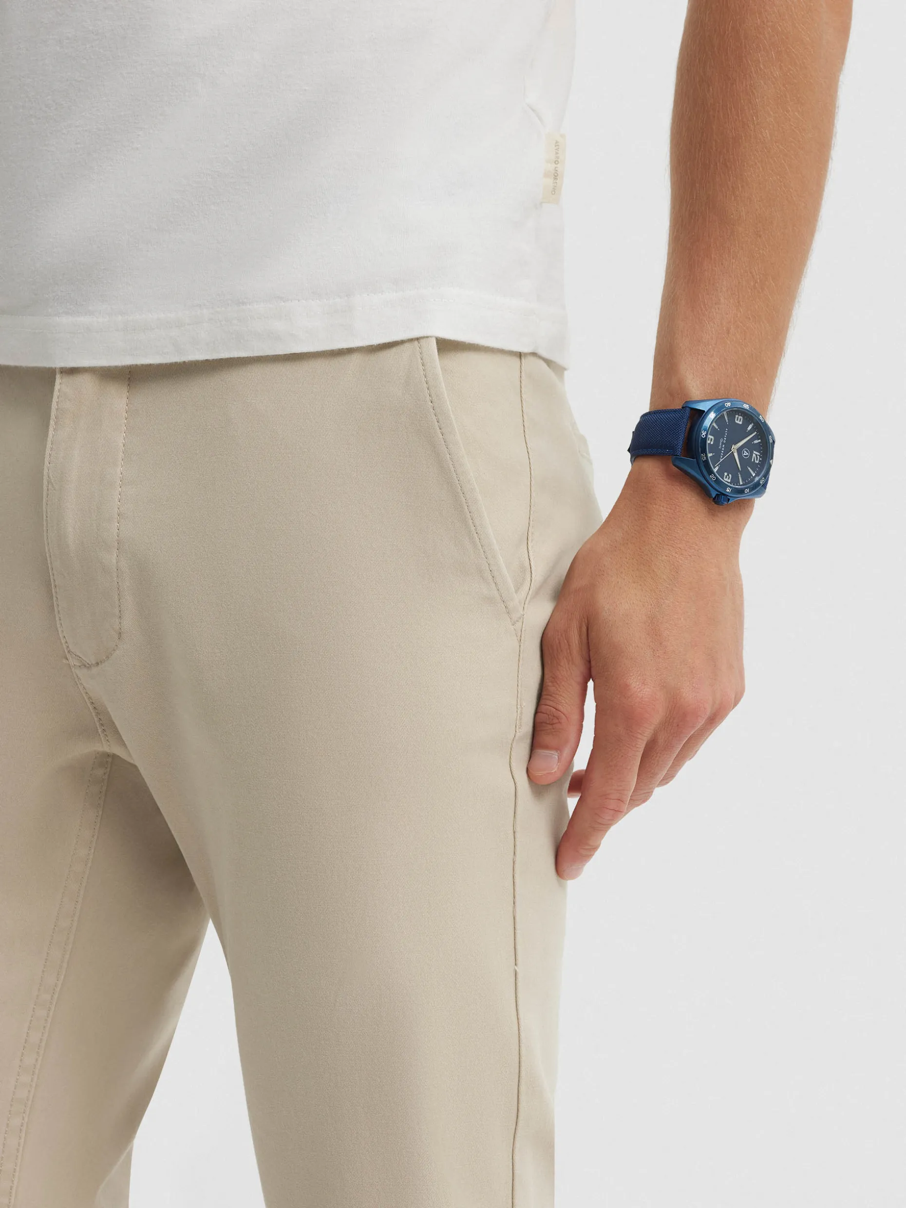 Pantaloni Chino Confortevoli Uomo - Modello Classico di Alvaro Moreno