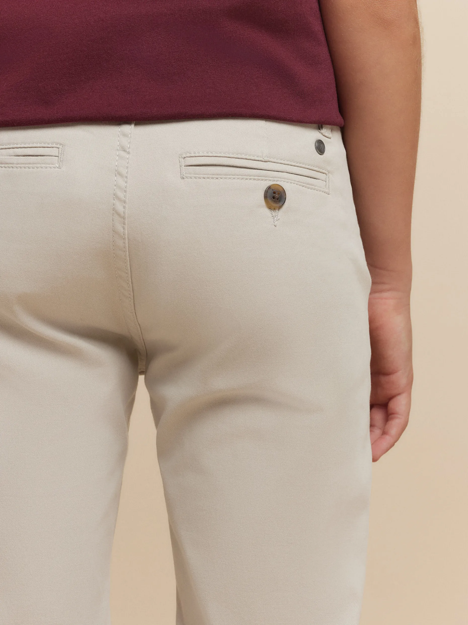 Pantaloni Chino Casual Eleganti per Ragazzi - Confortevoli e Stilizzati di Alvaro Moreno