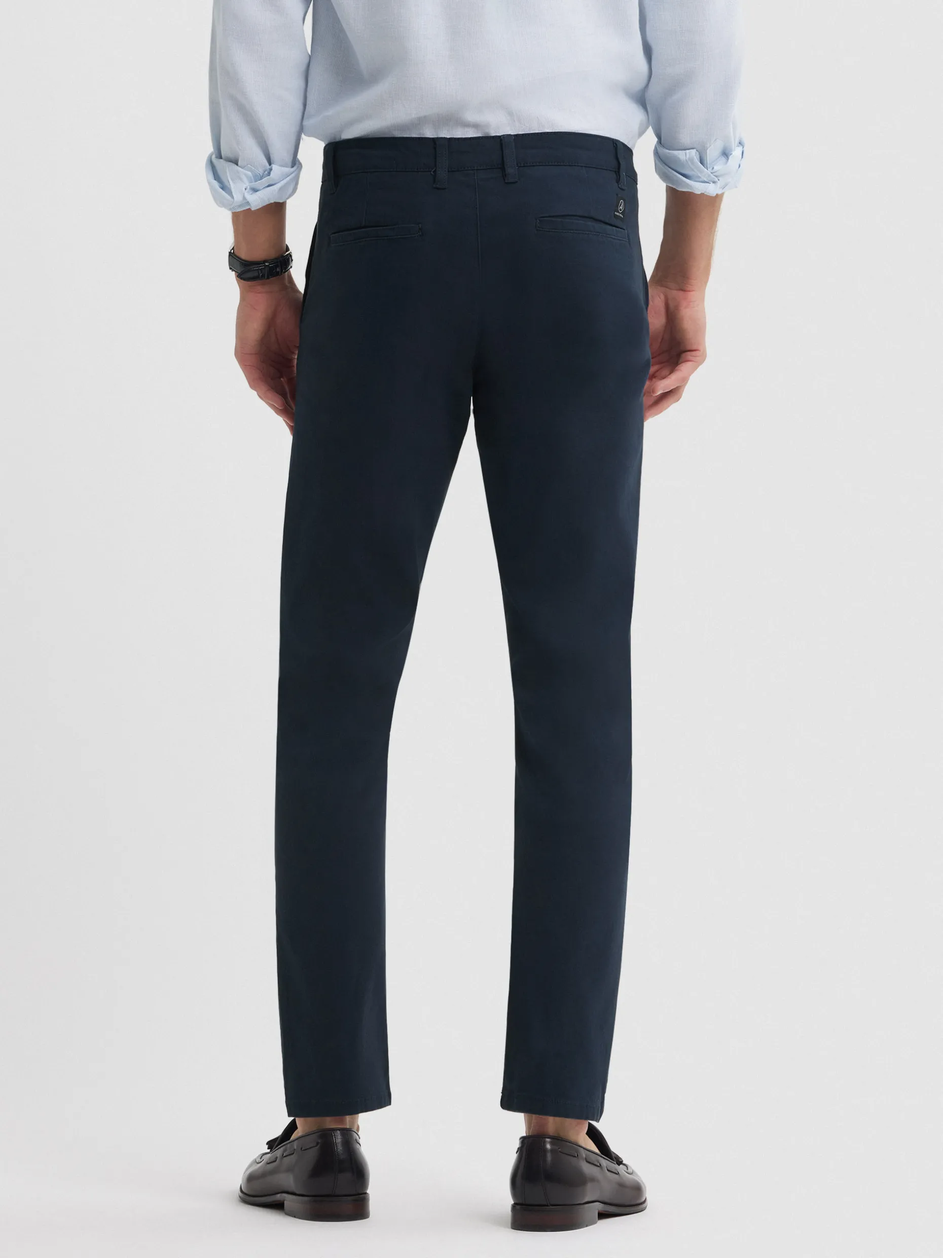 Pantaloni Chino Slim Fit Eleganti - Conforto Moderno a Prezzo Accessibile | Alvaro Moreno