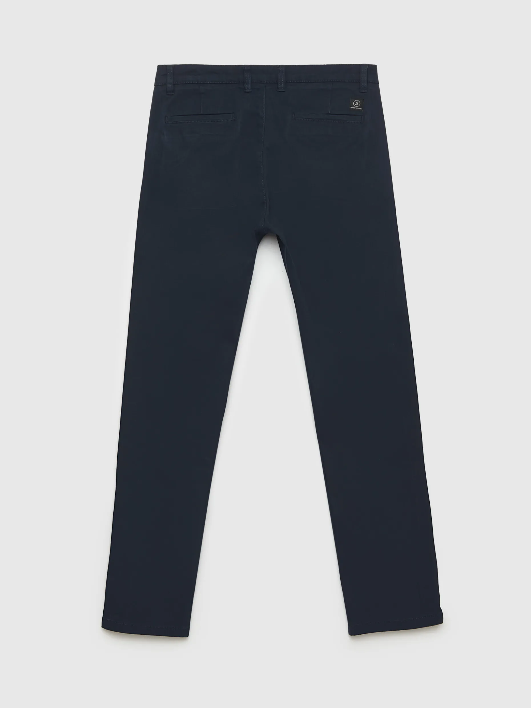 Pantaloni Chino Slim Fit Eleganti - Conforto Moderno a Prezzo Accessibile | Alvaro Moreno