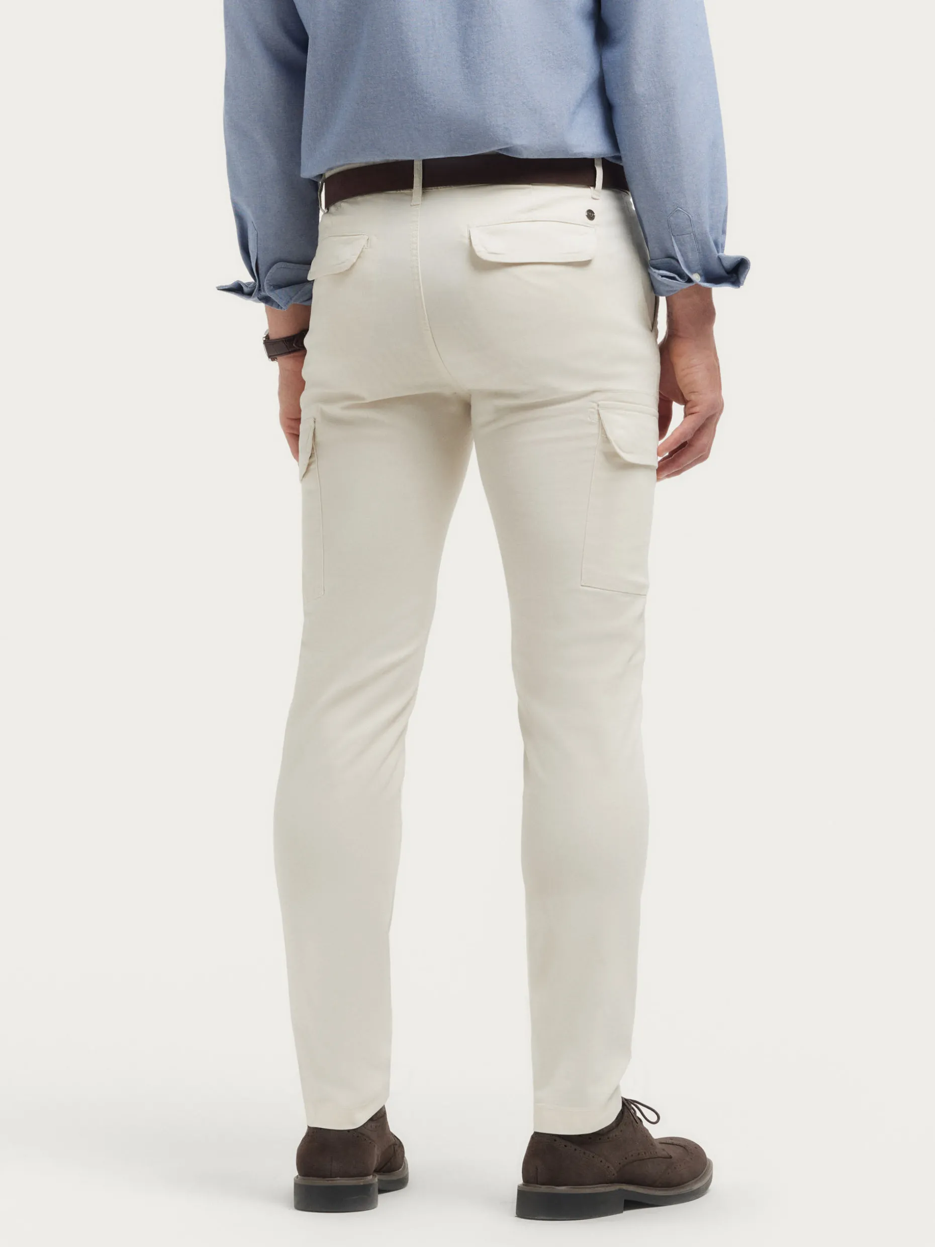 Pantaloni Casual Deserto – Tessuto Leggero e Confortevole, Stile Alvaro Moreno