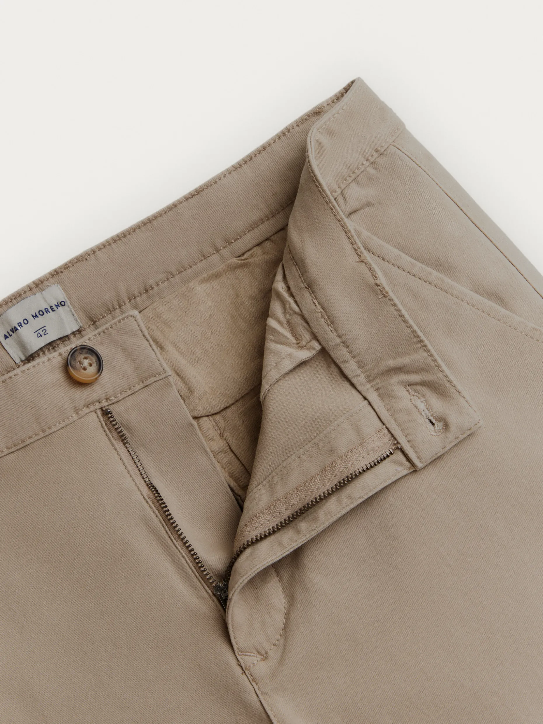 Pantaloni Elvis con Tocco Vintage - Offerta Flash Esclusiva di Alvaro Moreno (Edizione Limitata!)