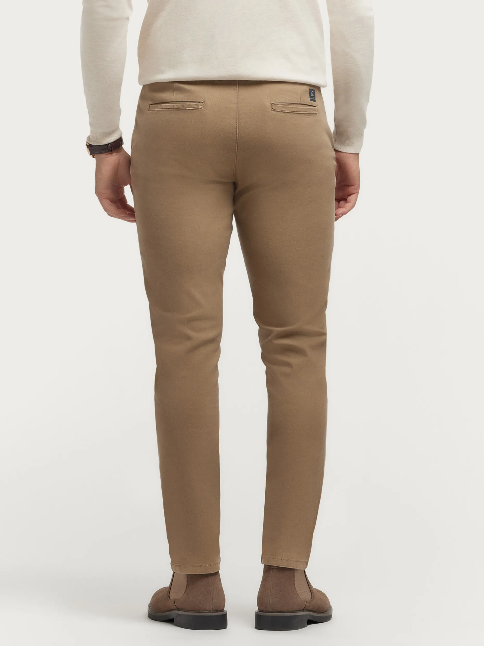 Pantaloni Uomo Elvis Design in Tessuto Premium - Exclusive Alvaro Moreno Edizione Limitata con Taglio Moderno e Comfort Classico