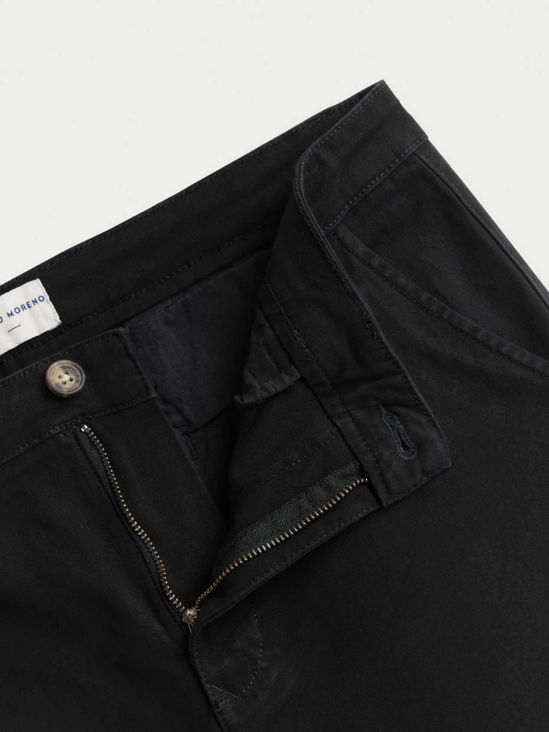 Pantaloni Uomo Modello Elvis - Stile Iconico e Confortevoli di Alvaro Moreno | Collezione Online Esclusiva