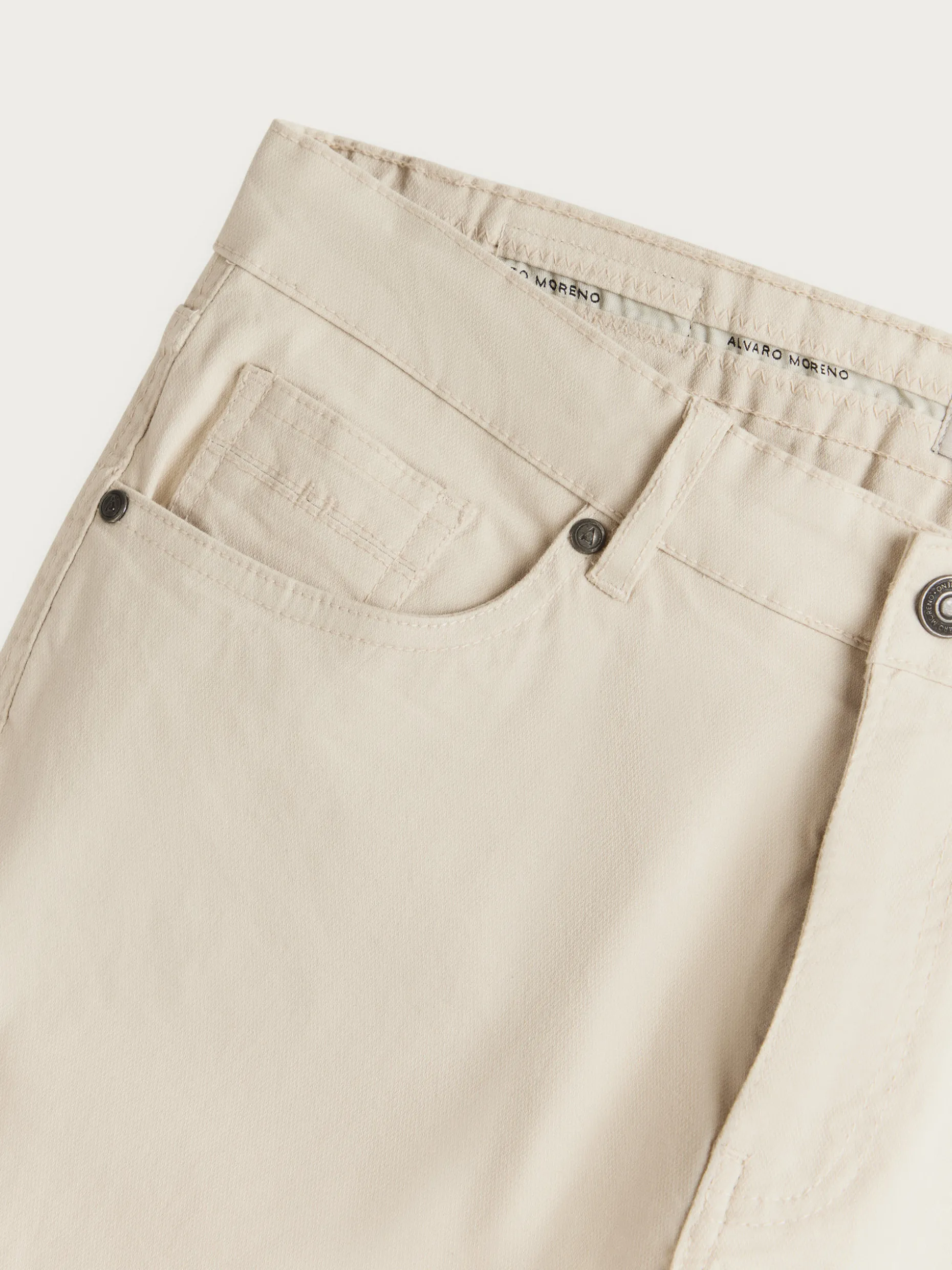 Pantaloni Uomo con 5 Tasche Multiple - Design Moderno da Alvaro Moreno | Taglio Slim & Comodi per Ogni Occasione | Collezione Esclusiva Online
