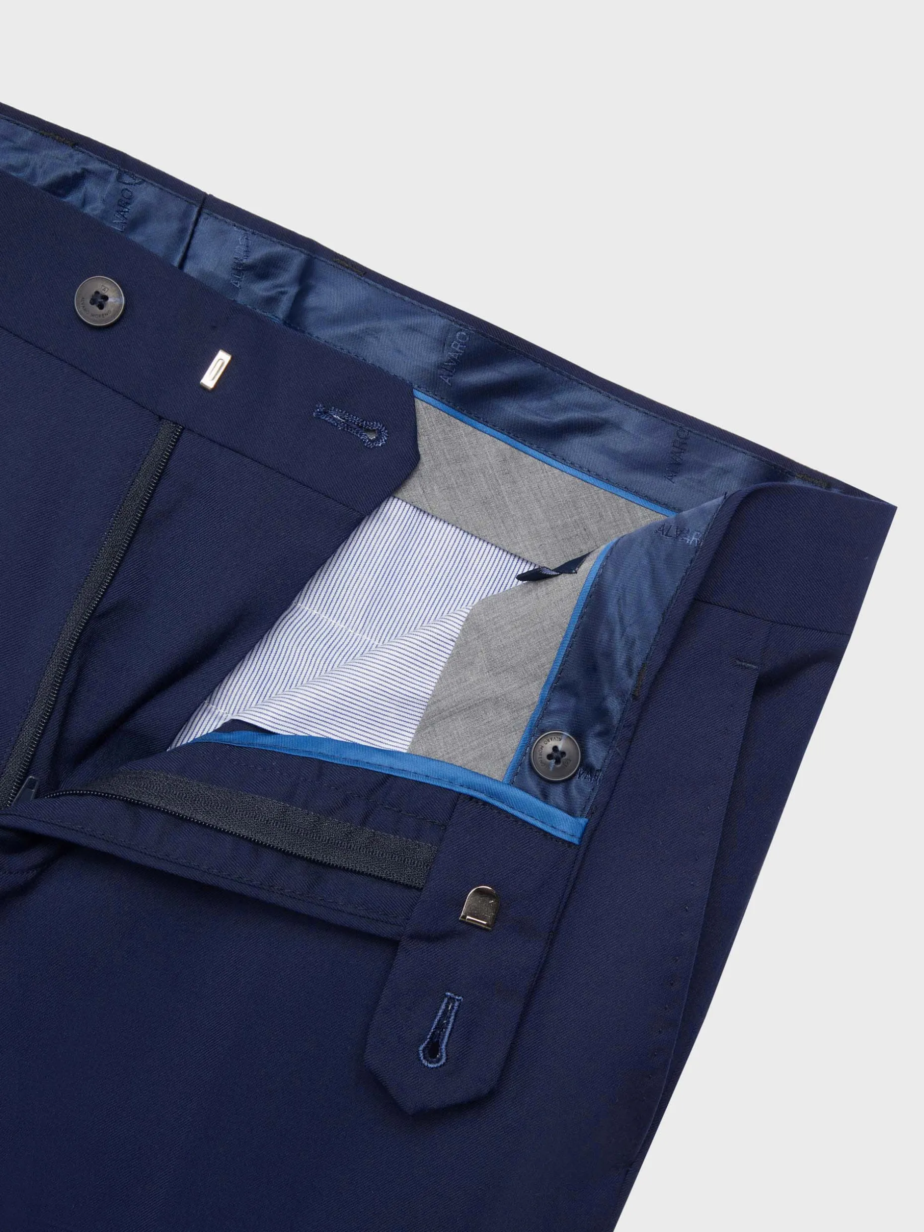 Pantaloni Uomo in Tessuto Twill Design Esclusivo Alvaro Moreno - Taglio Moderno Stilizzato