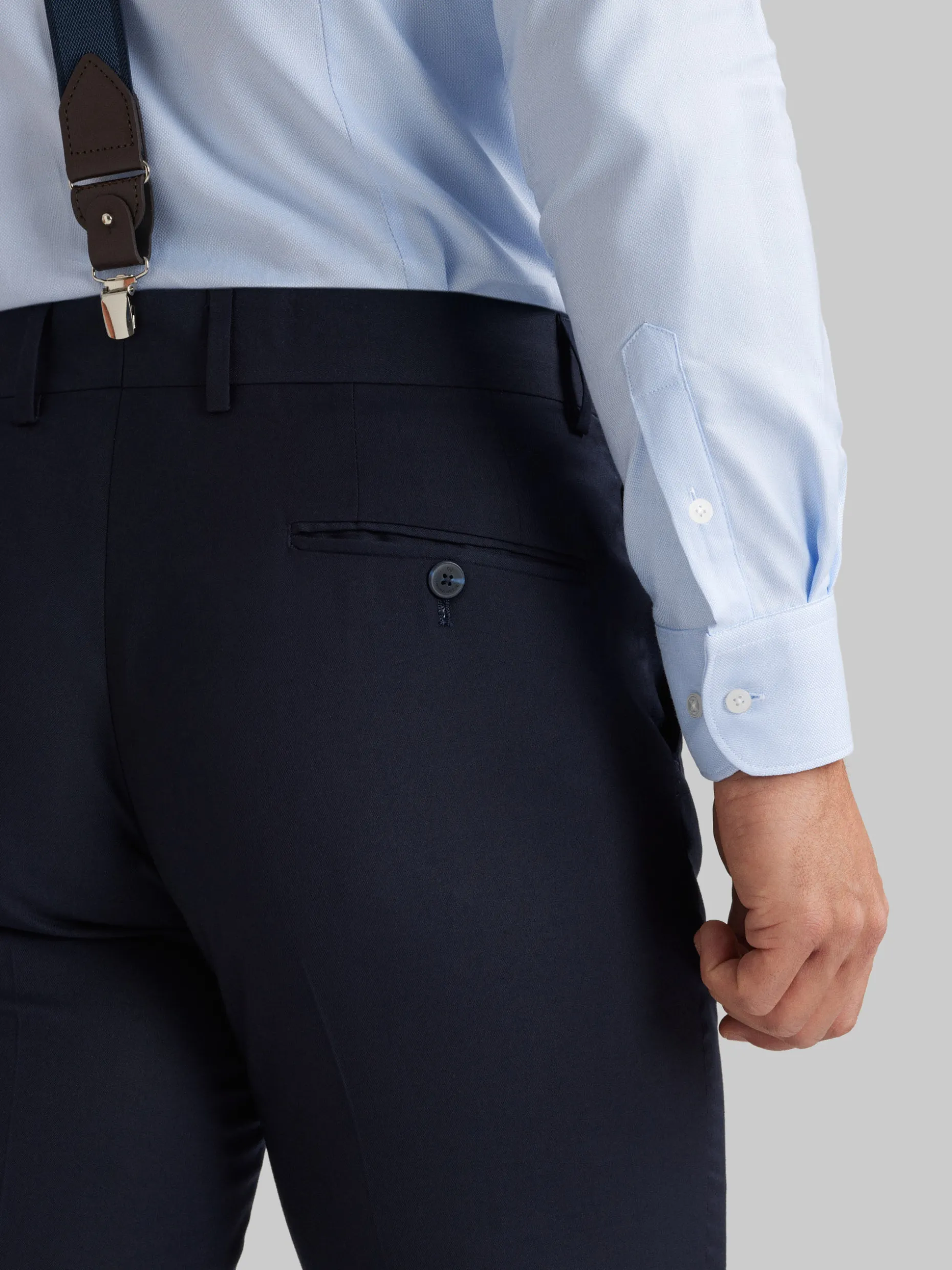 Pantaloni Eleganti in Twill di Alvaro Moreno - Offerta Lampo Esclusiva con Tessuto Premium e Design Moderno